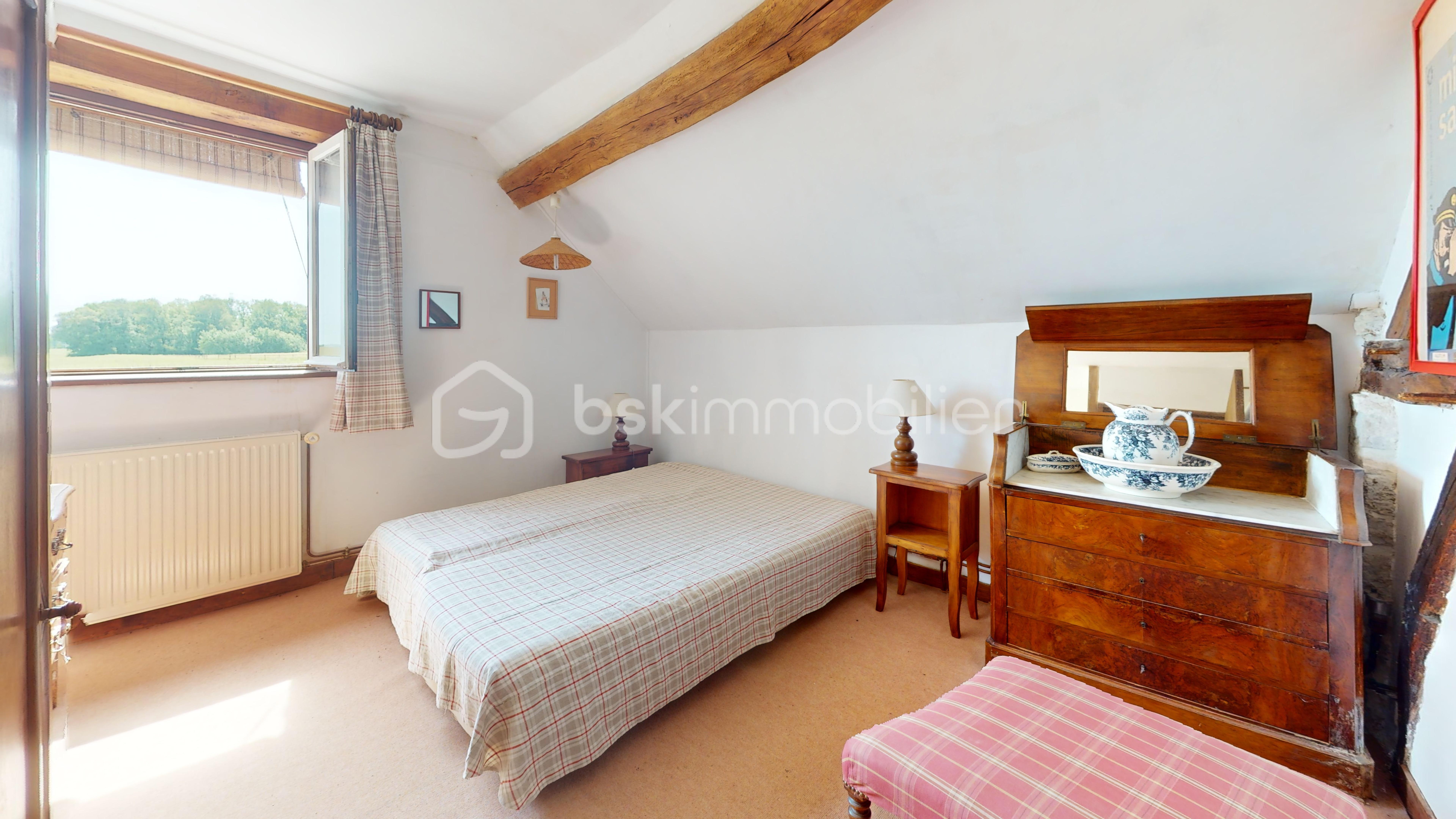 10-Jardin-de-la-Thibeaudiere-Bedroom.jpg
