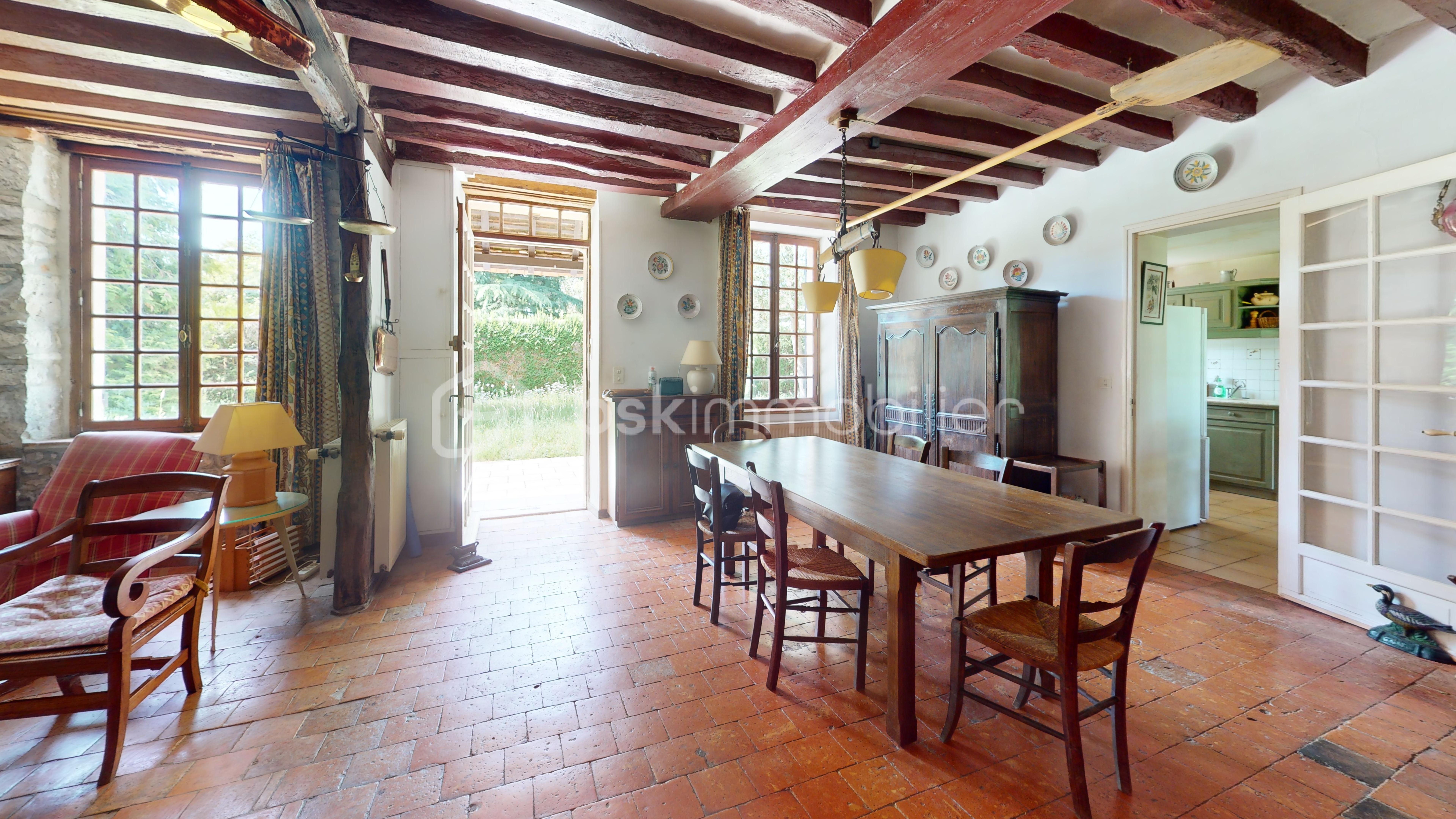 10-Jardin-de-la-Thibeaudiere-Dining-Room.jpg