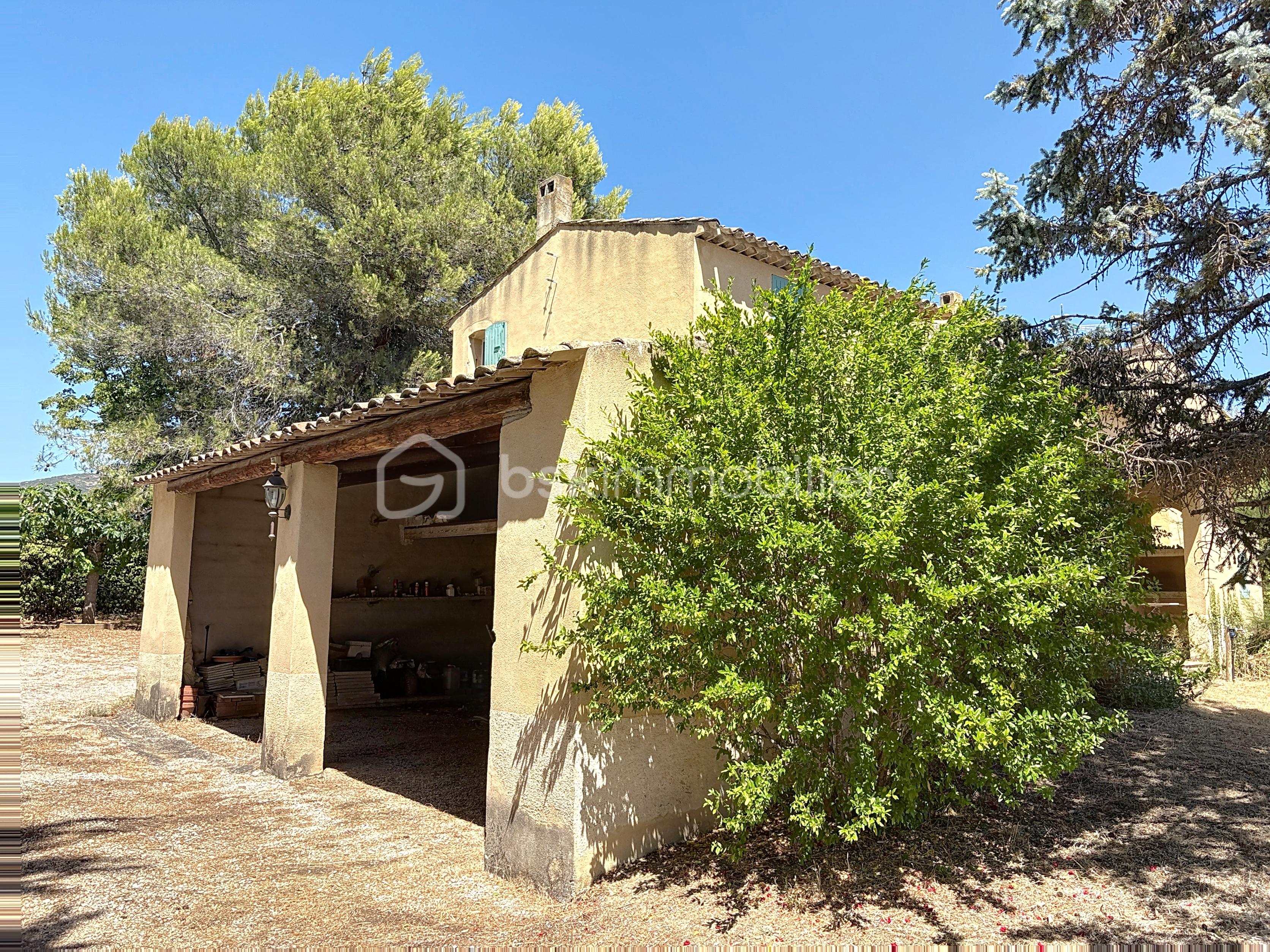 Maison provencale de 230 m² - moi_00004.jpg