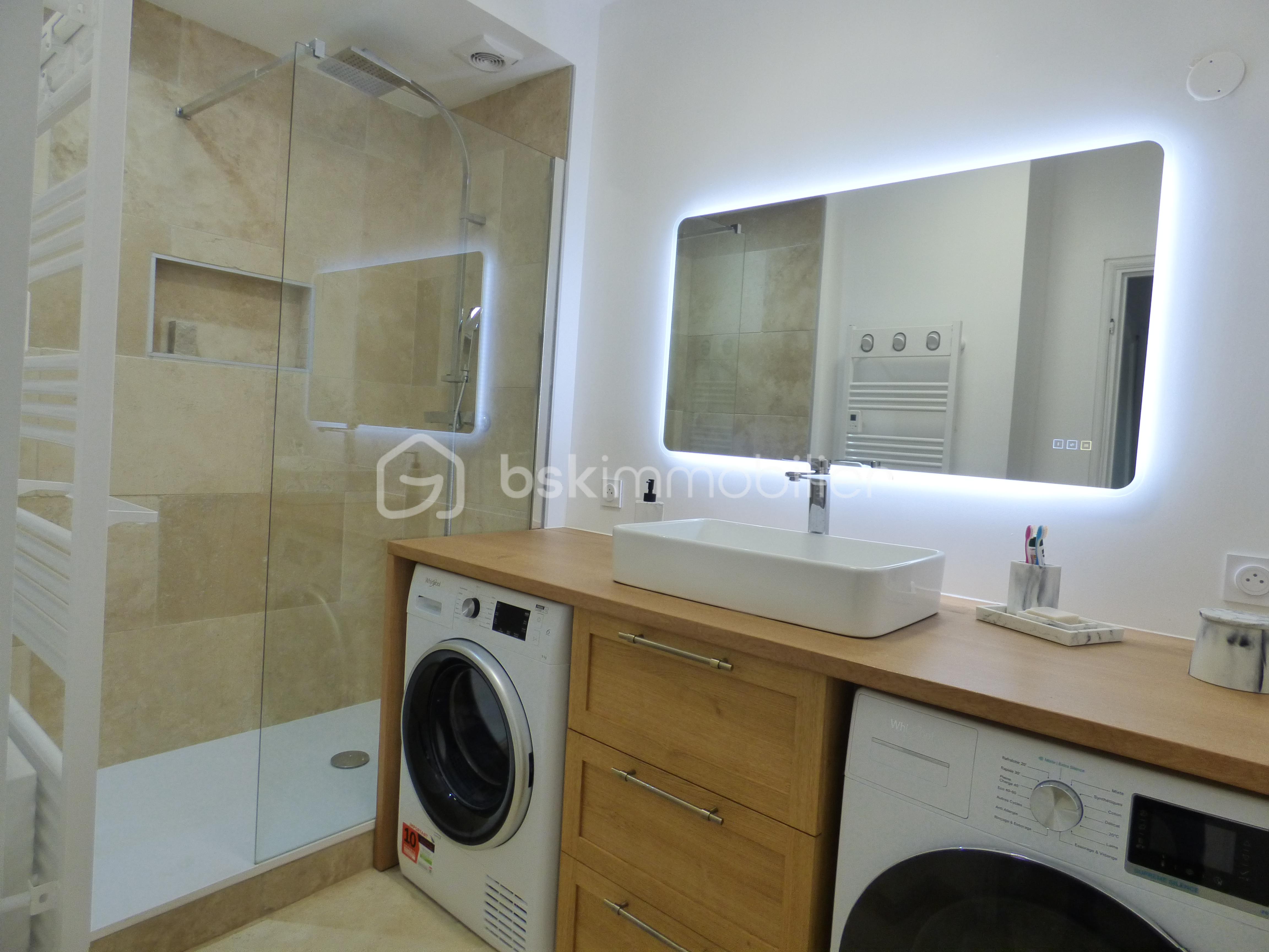 Maison de ville de 83 m² - SDB.JPG