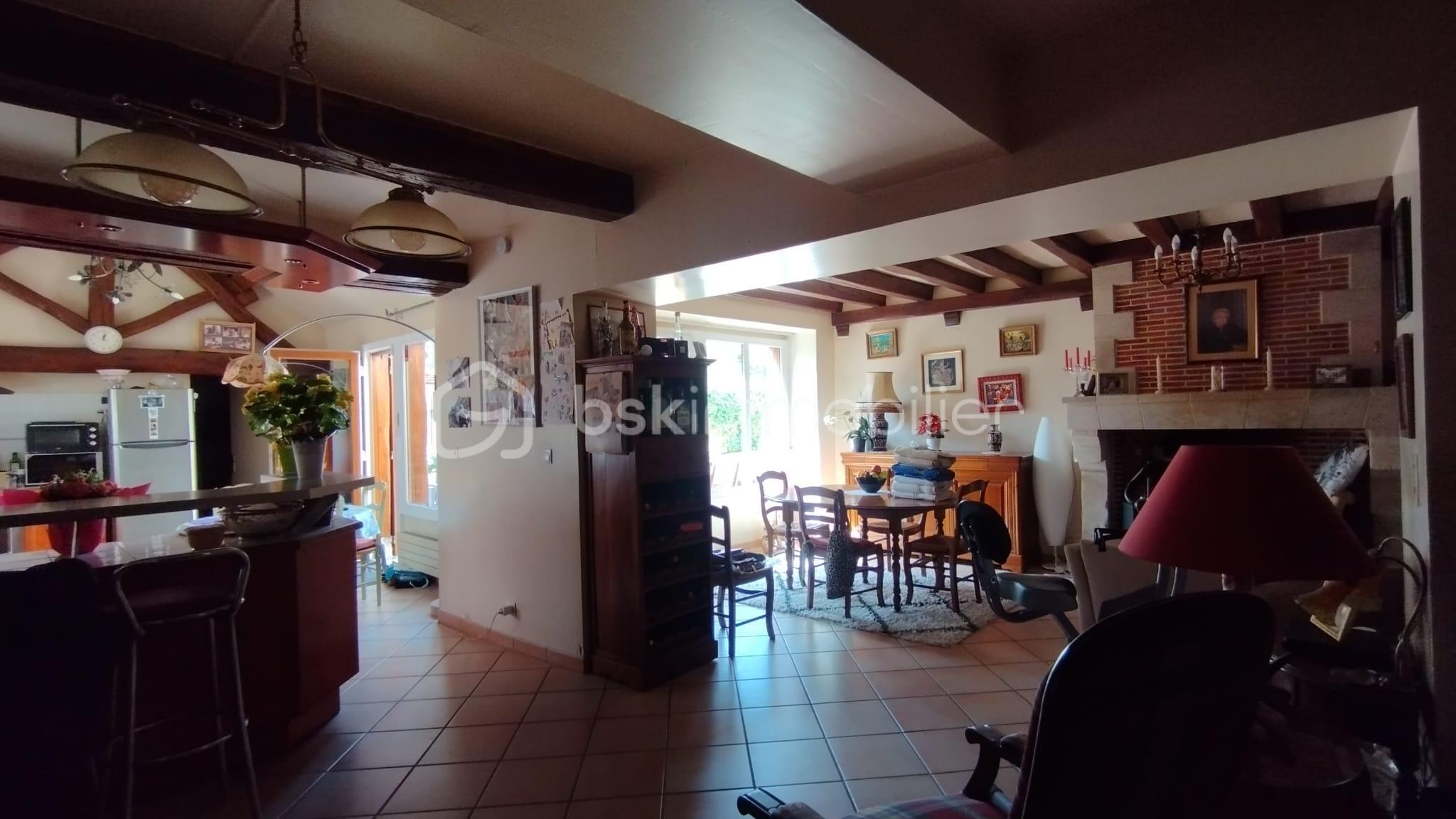 Maison de 143 m² - Rlsqp0U3DITQ68J8Lr5Rp2o40ASyVrXtIHJ9n0XE.jpg