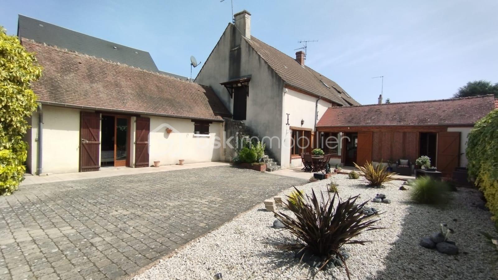Maison de 143 m² - RoM217LpVrwksHkuF8RsS5Qy1DKigQfFvw7mLGMq.jpg