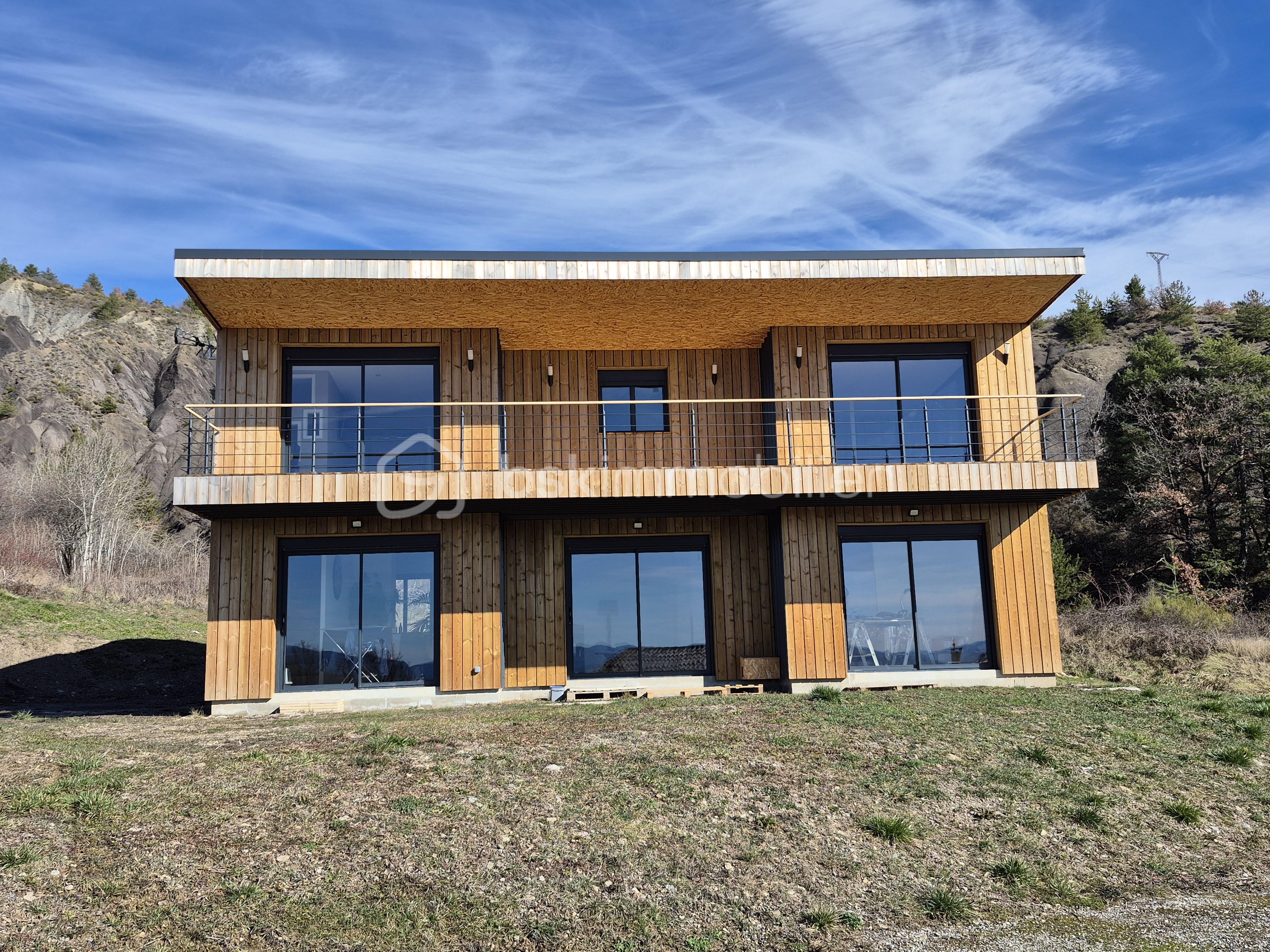Photo facade maison 1.jpg