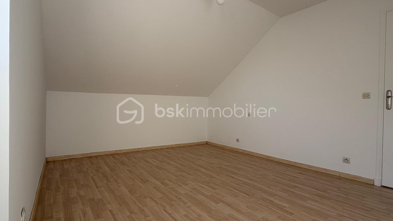 Maison de 112 m² - WhatsApp Image 2025-11-03 à 11.09.42_3a0f4174.jpg