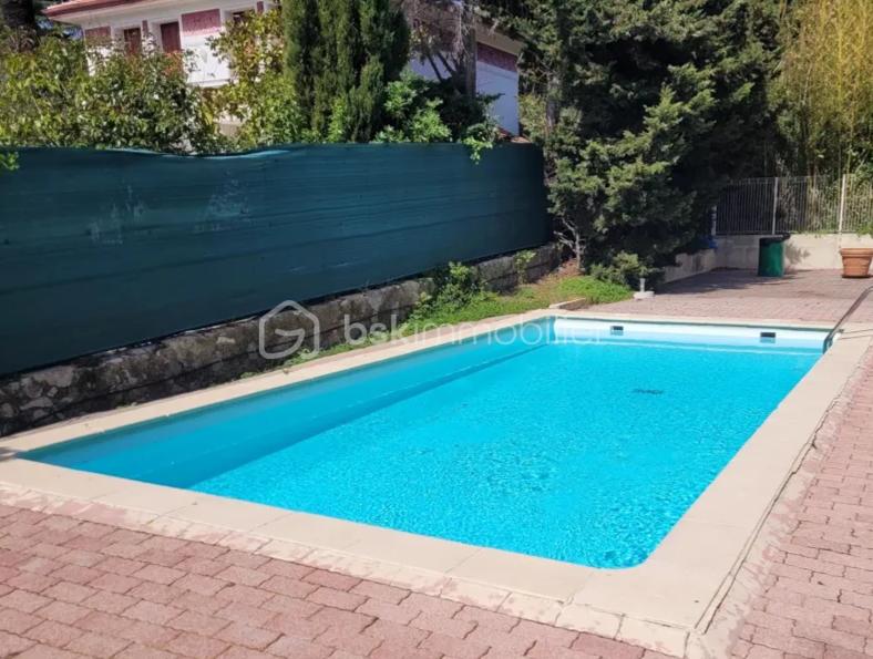 Piscine studio nice.PNG