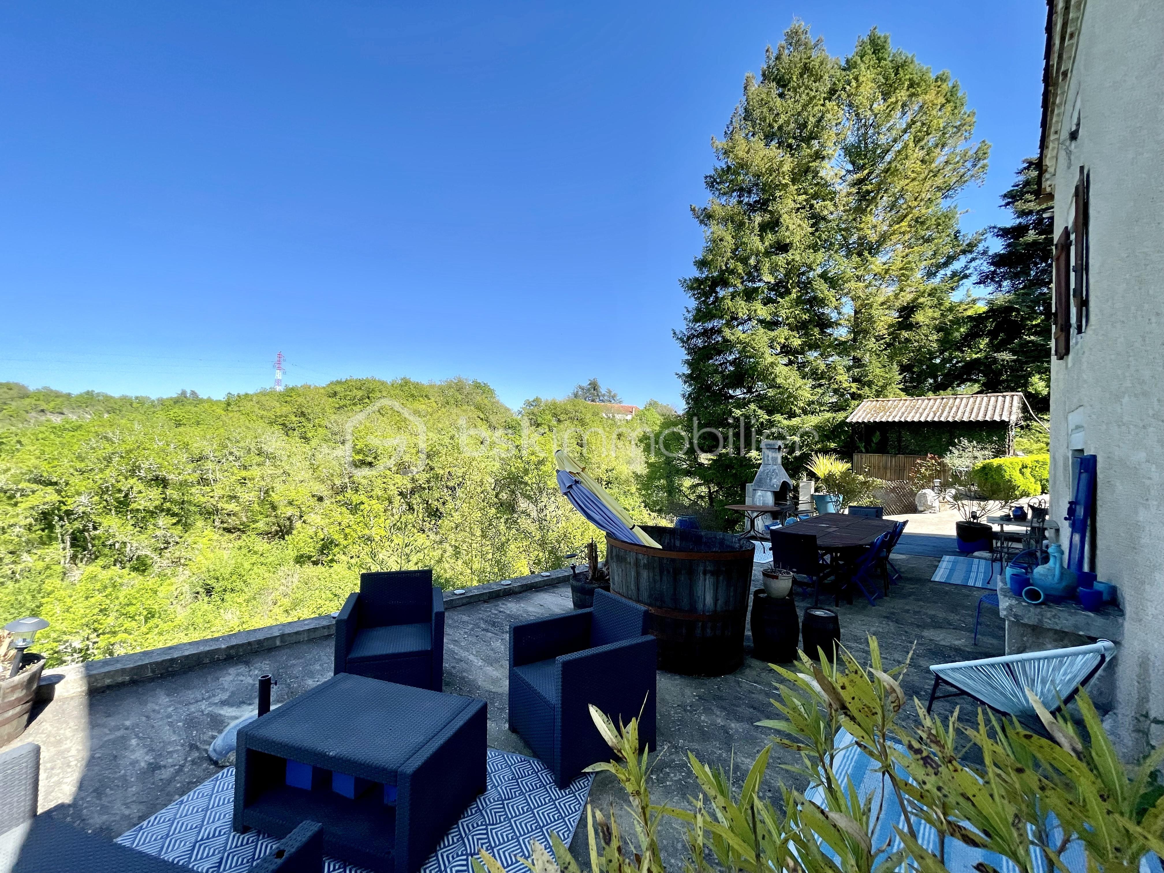 Maison de 278 m² - AE70F671-F251-400F-8E42-B884650E4523.jpeg