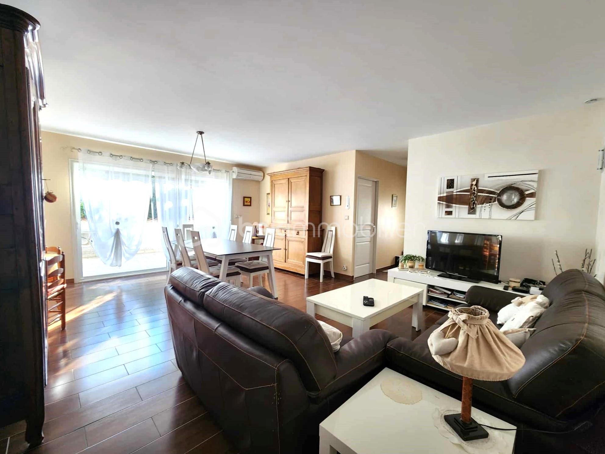 Villa de 89 m² - c6249ea9-9e70-4068-b68d-d90437414694.jpg