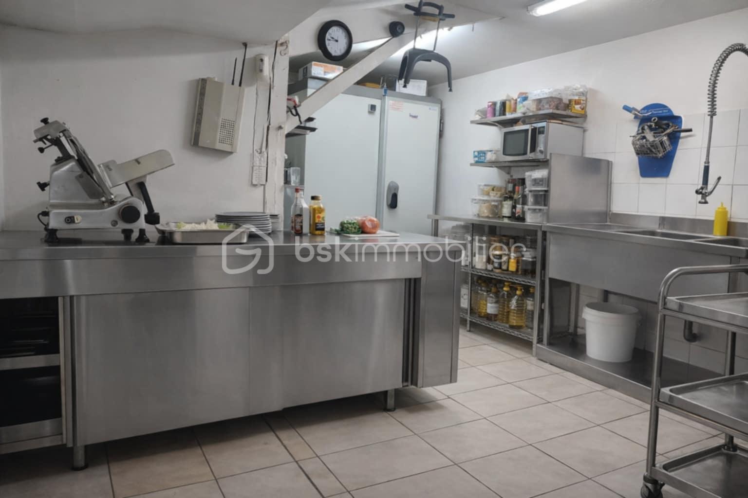 Fonds de commerce - e.jpeg