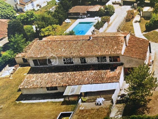 Appartement de 148,03 m² - VUE D'ENSEMBLE DE DOS EN HAUTEUR.jpg