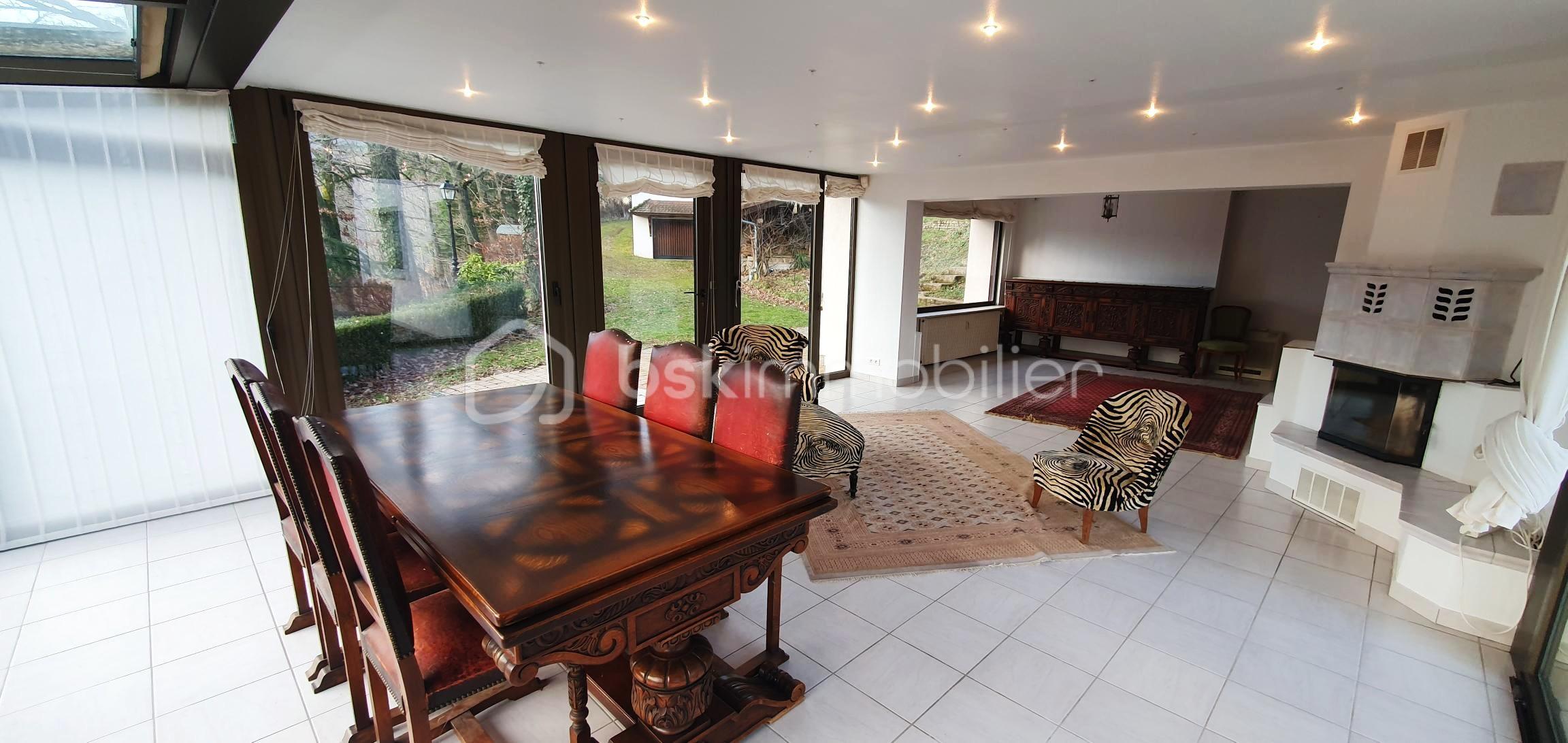 Propriete de 312 m² - photo_6cdc3ee00f5dafe8c6c29dc74f8c49e0.jpg