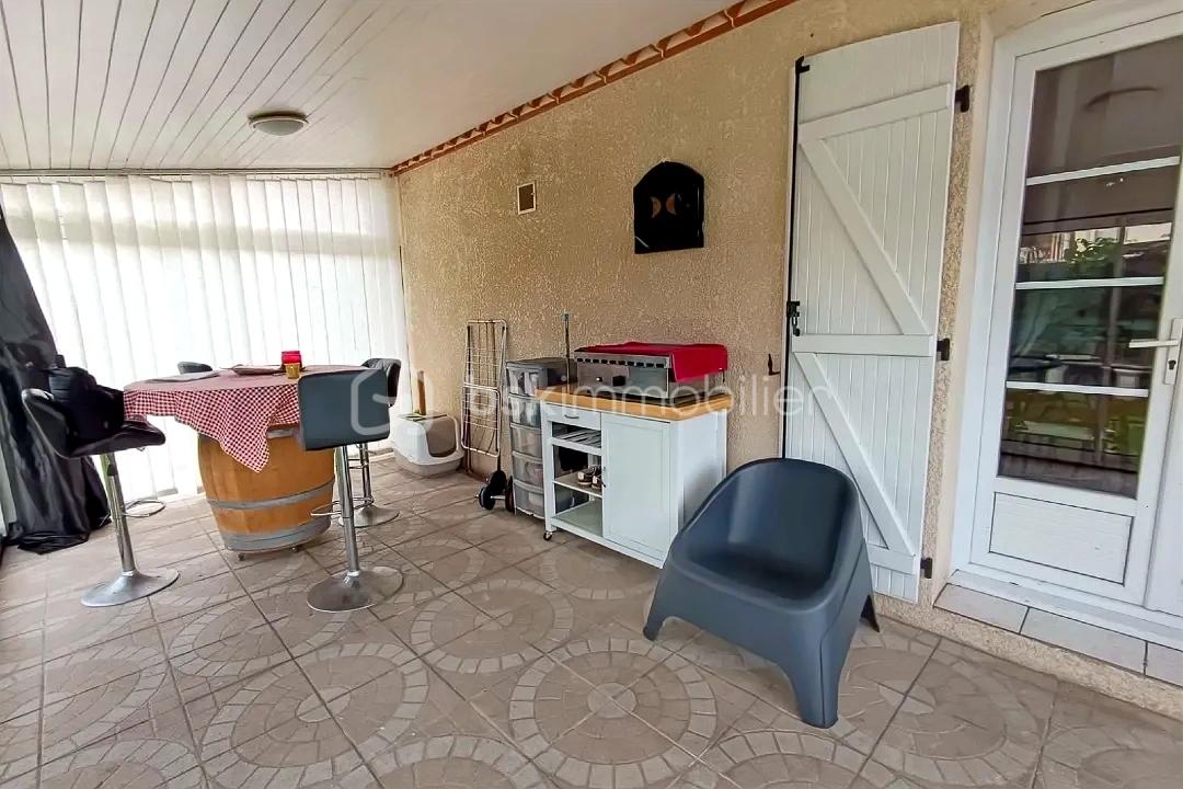 Maison de 148 m² - hoqi-cb9d86bfbe3c4a3aa5ef9dcb25db5b72.jpg
