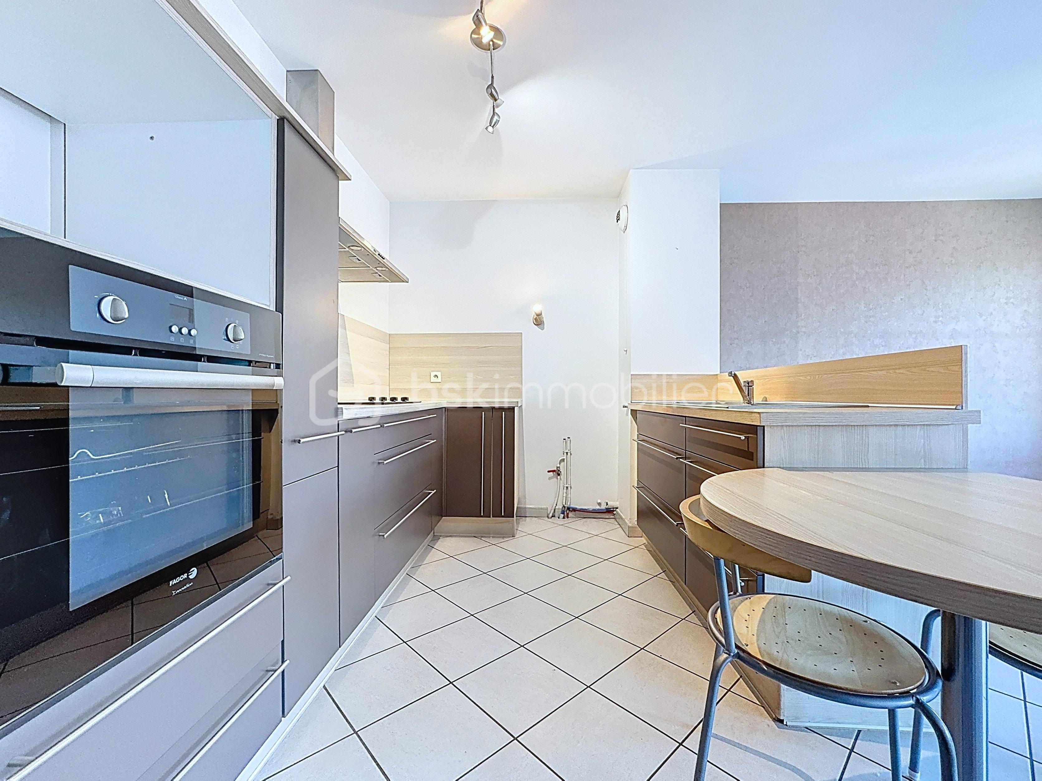 Appartement de 83,54 m² - téléchargement (11).png