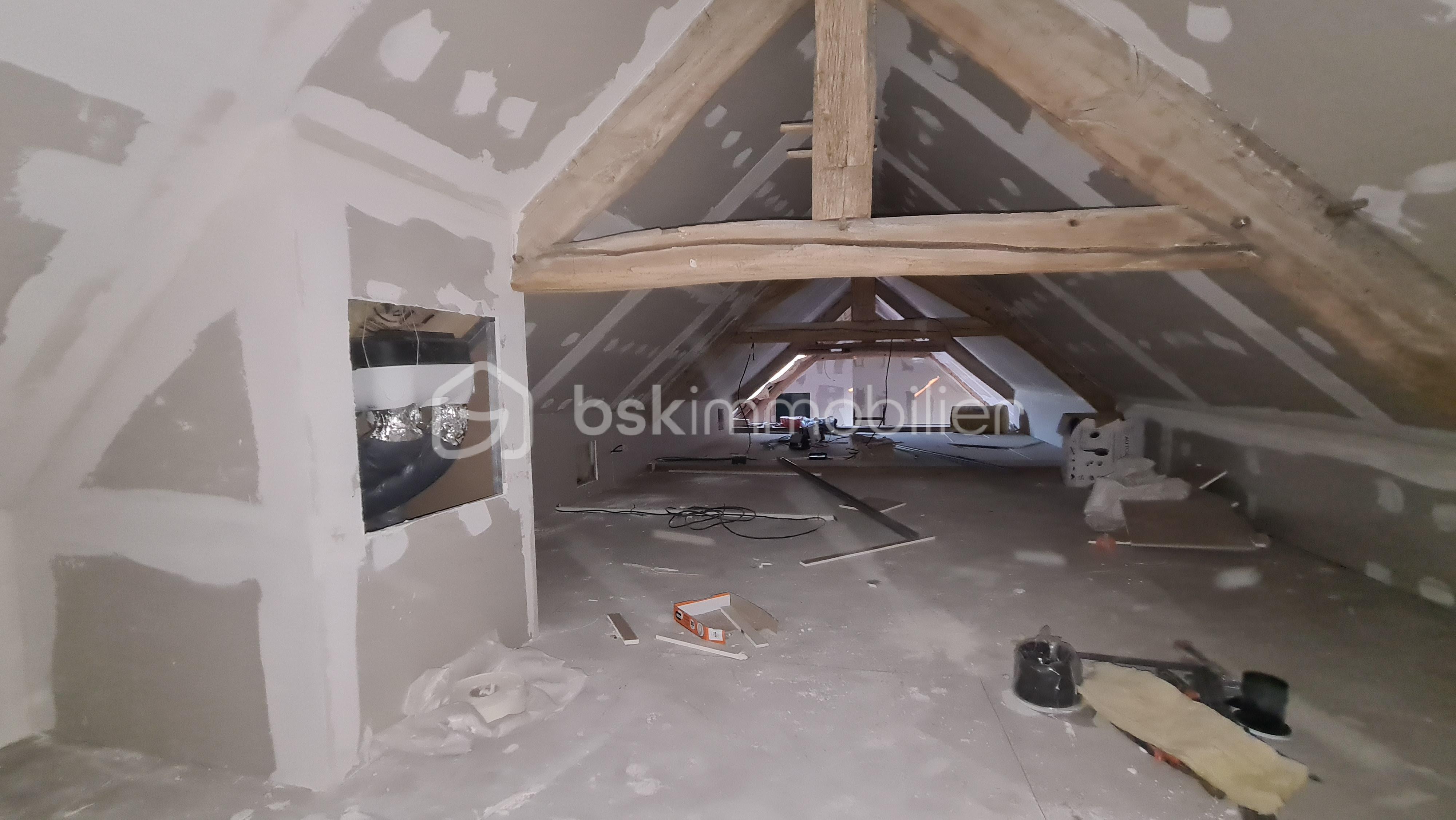 Immeuble mixte de 335,79 m² - 20220503_203108.jpg
