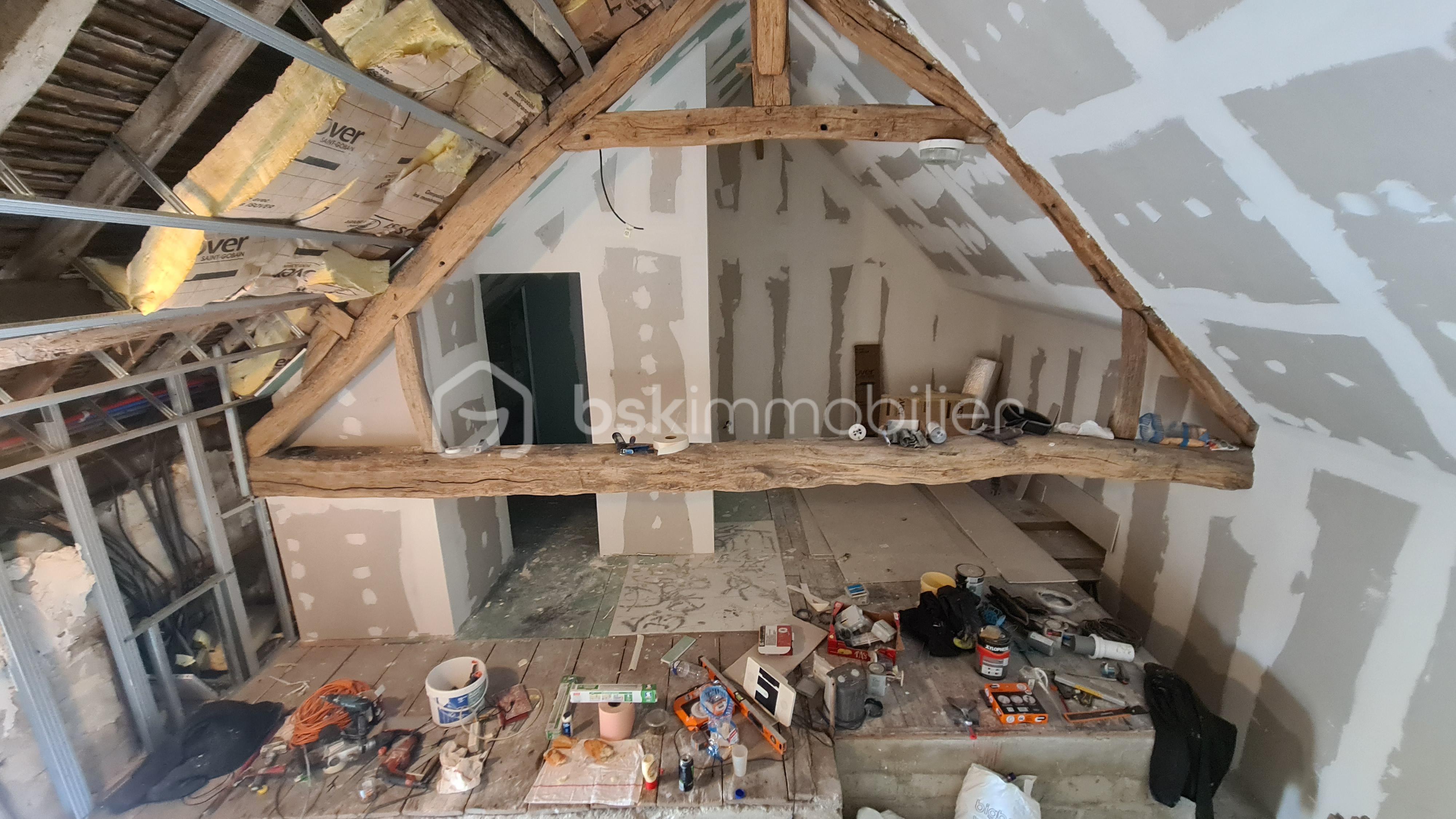 Immeuble mixte de 335,79 m² - 20220418_183221.jpg