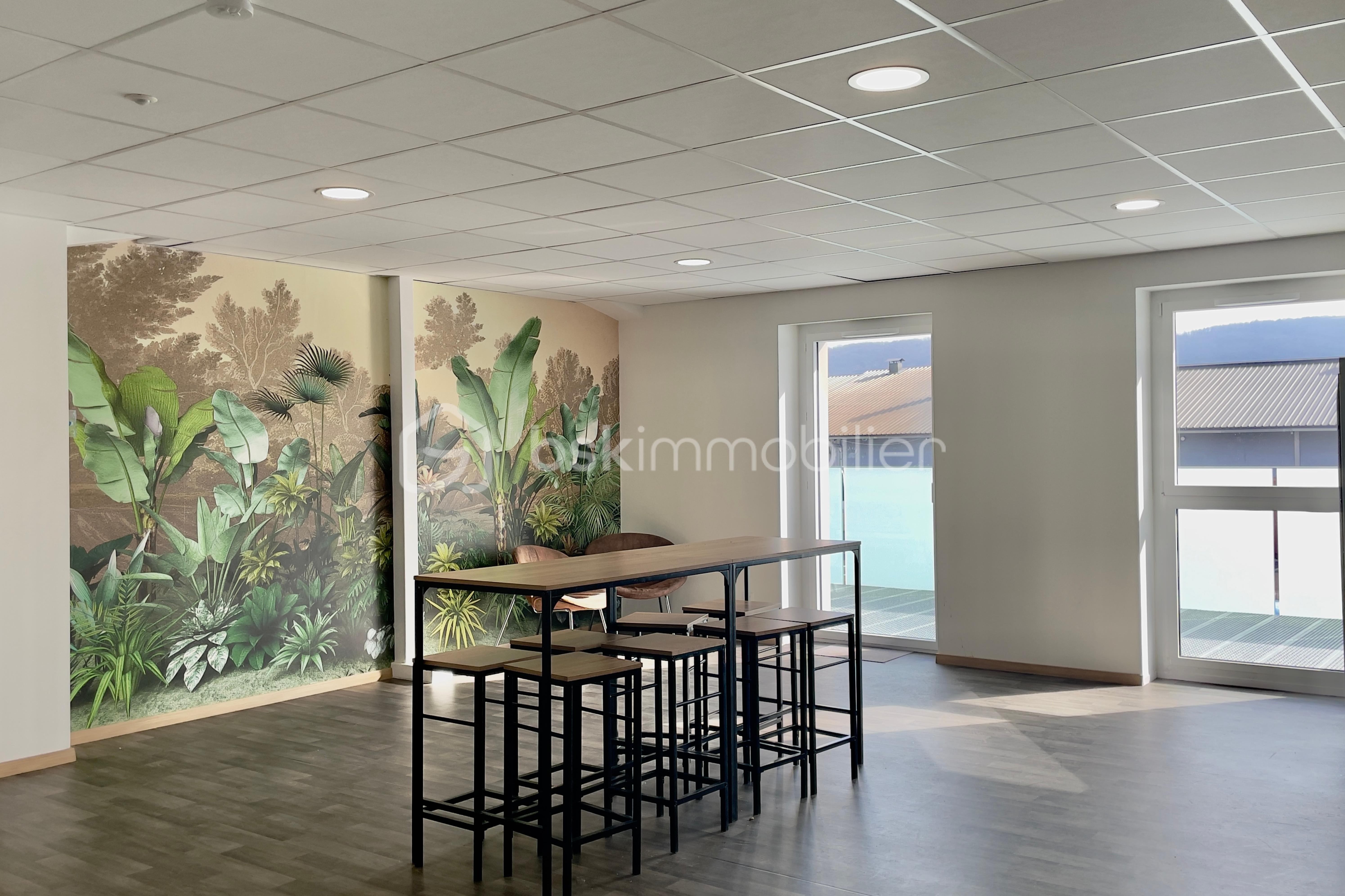 Local d activites de 19,25 m² - 2_3 8.png