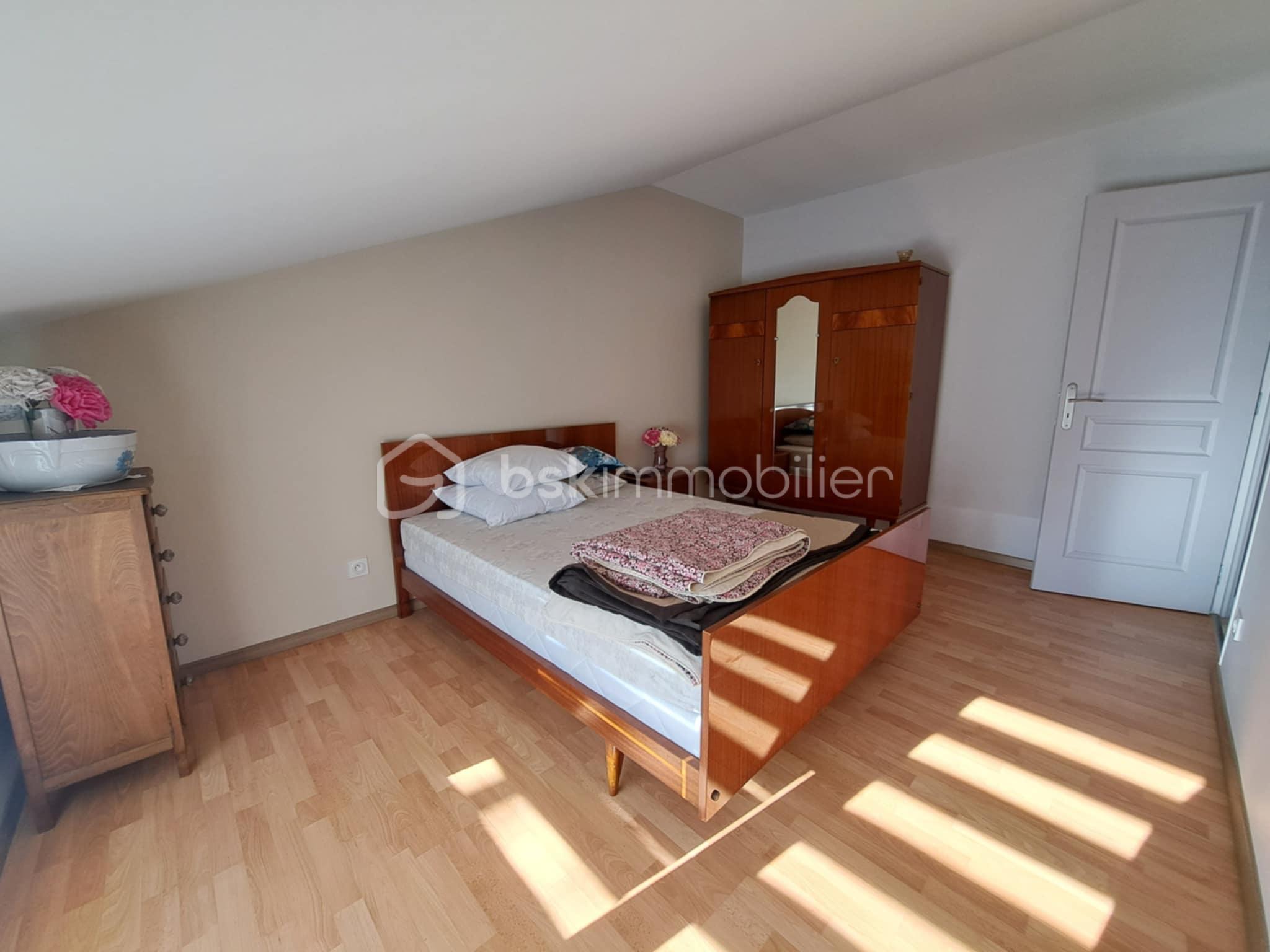 Maison de village de 105 m² - 2f19363e-a075-413a-adc0-9c35369685a8.jfif