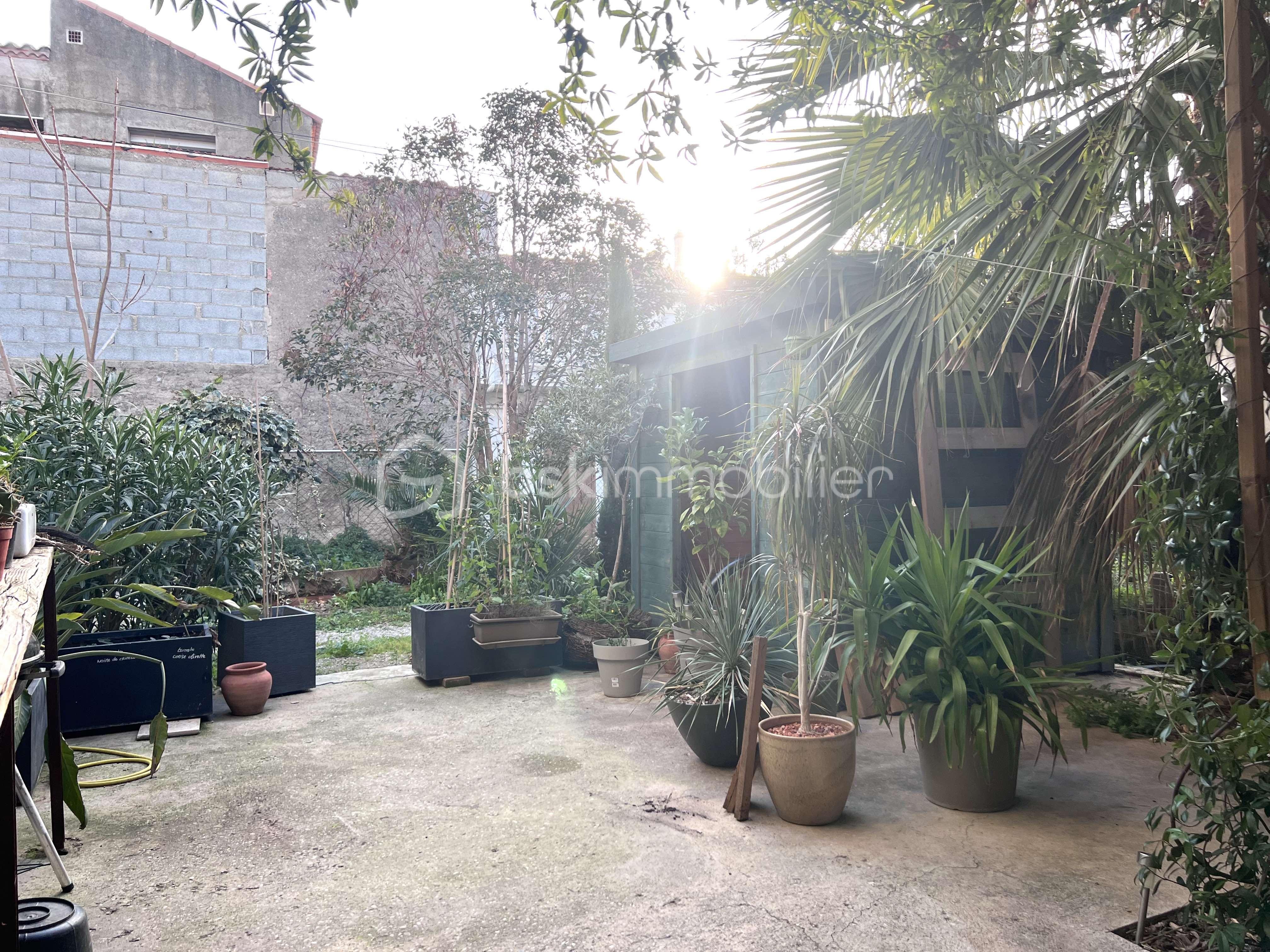 Maison de 152 m² - ext rdc.jpg