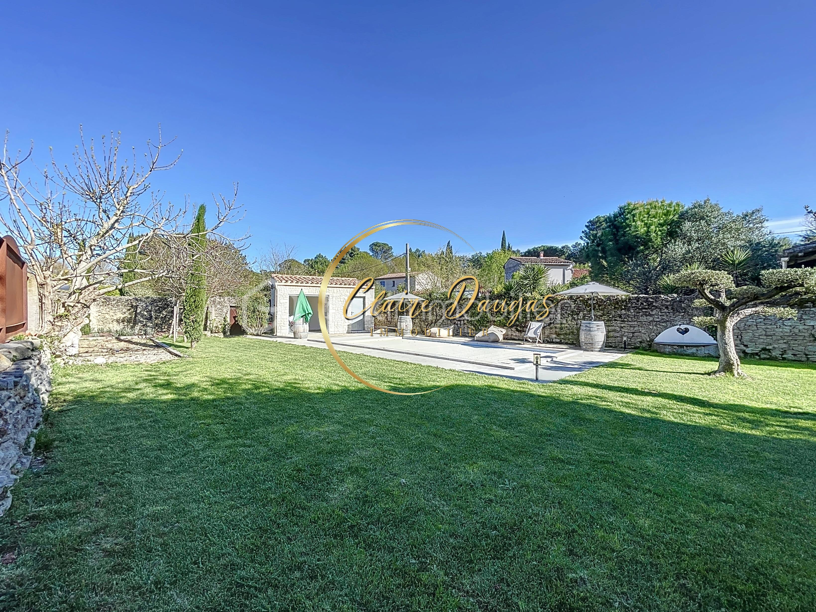 Maison en pierre de 250 m² - 4f749-IMG-aef44_1711659463_caaa7cc.jpeg