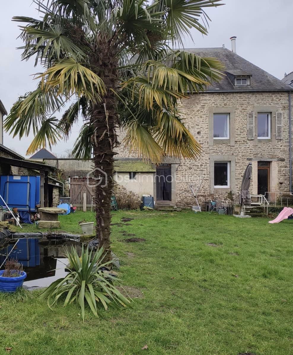Maison de 212 m² - 480497815_1011784490798791_3593291979637433027_n.jpg