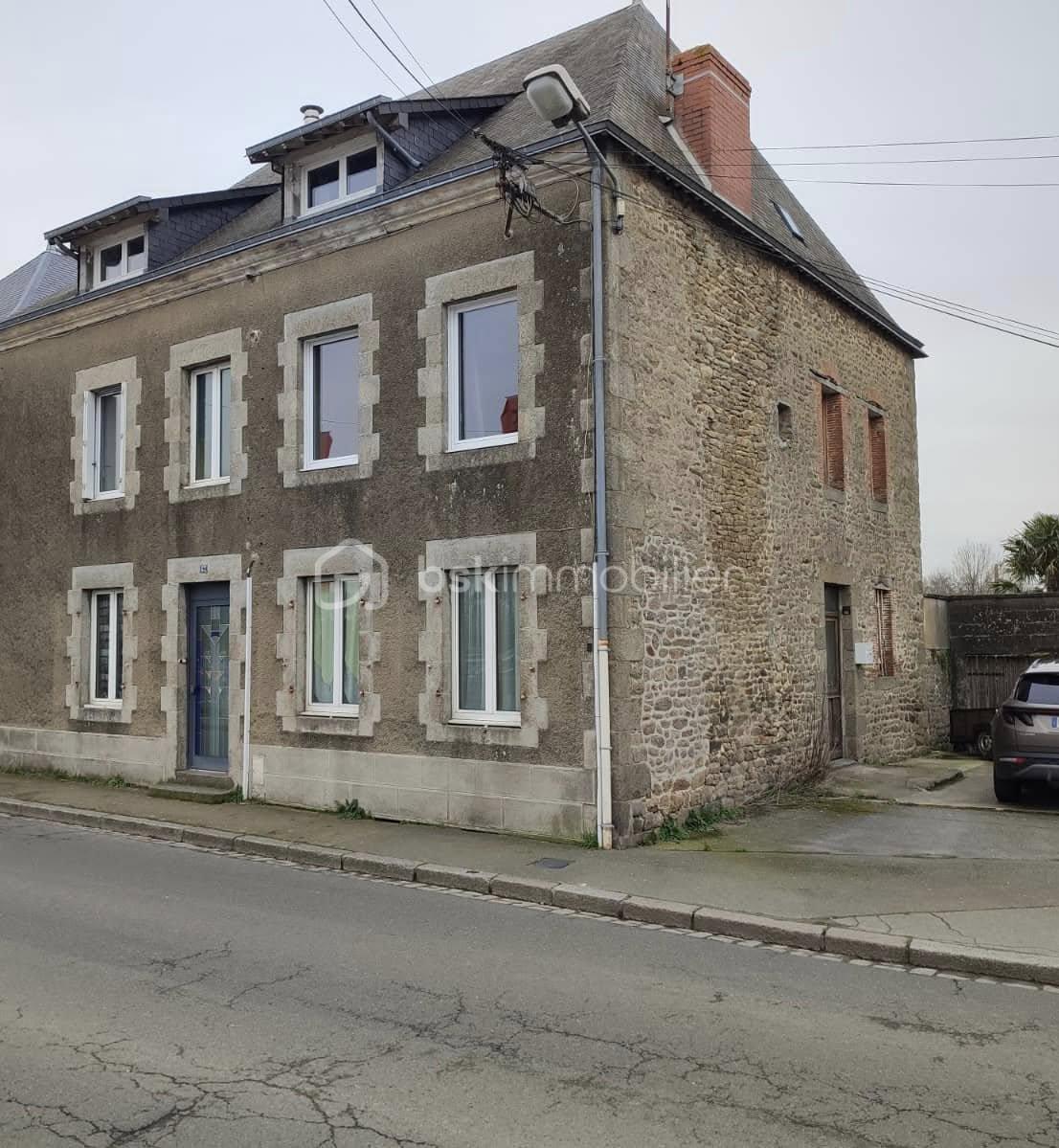 Maison de 212 m² - 476185317_1011785120798728_1531341939781408902_n.jpg