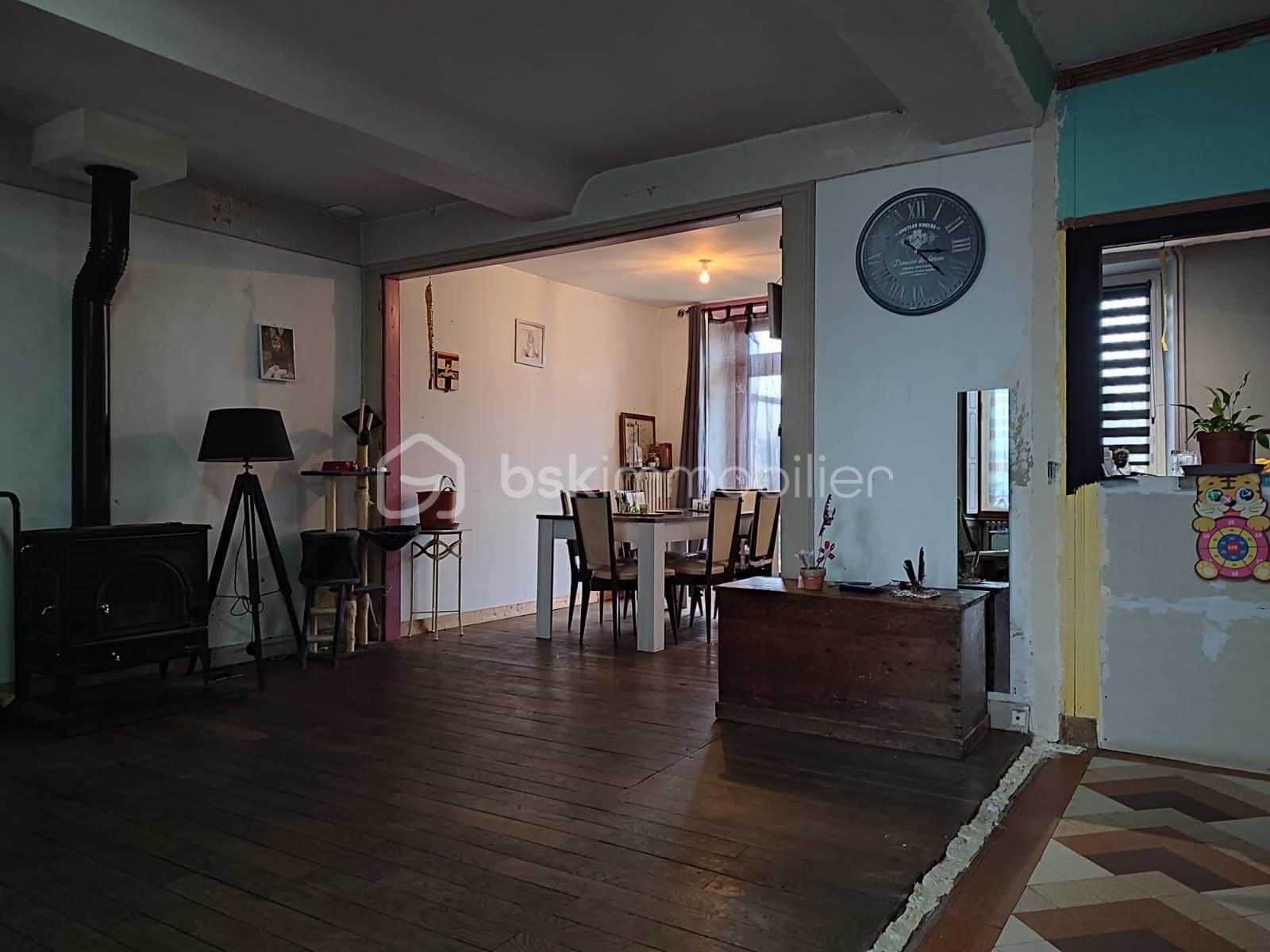 Maison de 212 m² - 480537581_1011785190798721_563099184916064274_n.jpg