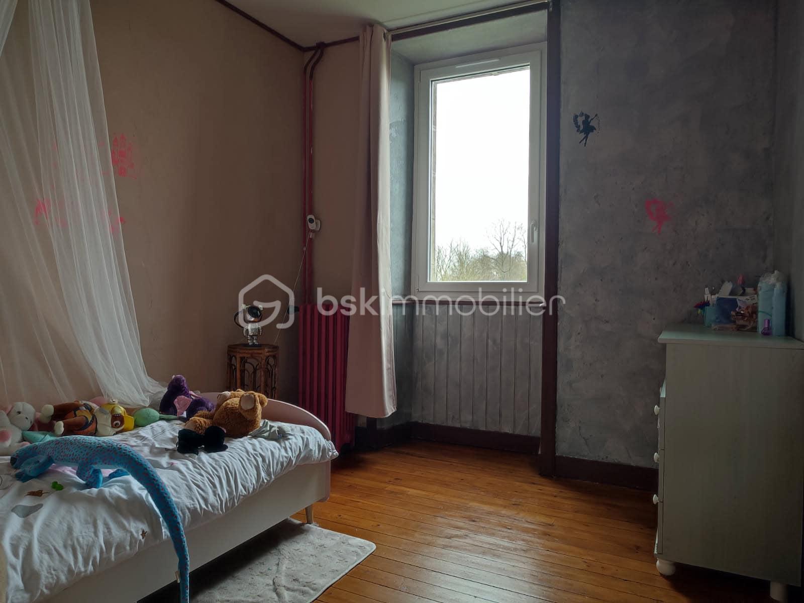 Maison de 212 m² - 480425253_1011785030798737_784595627536239407_n.jpg