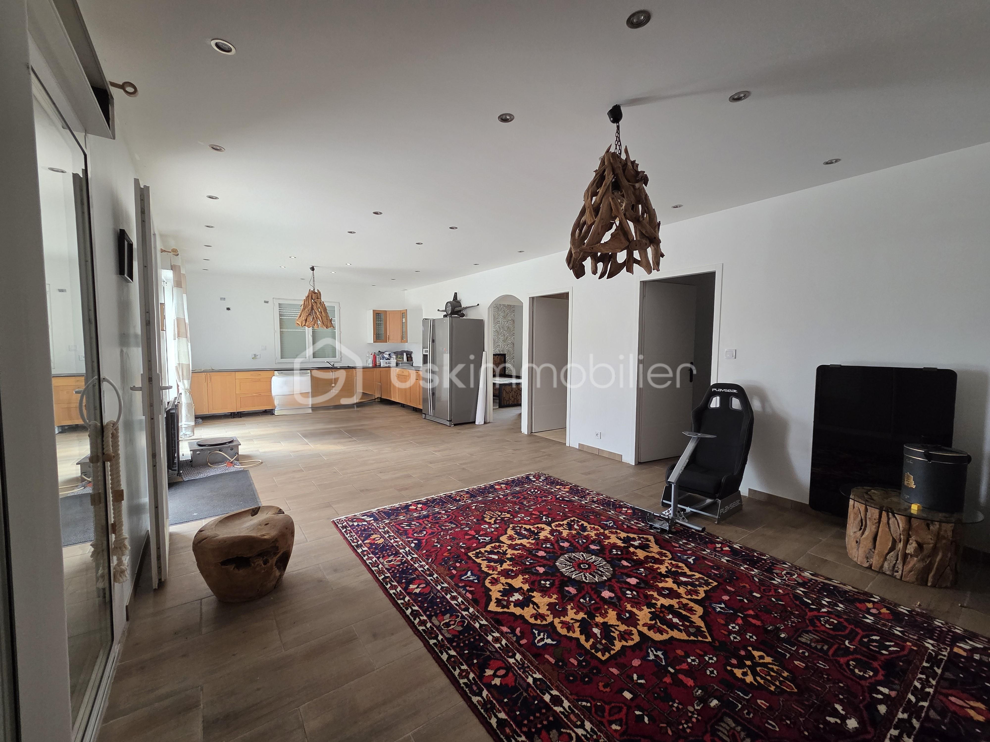 Maison traditionnelle de 70 m² - salon 1.jpg