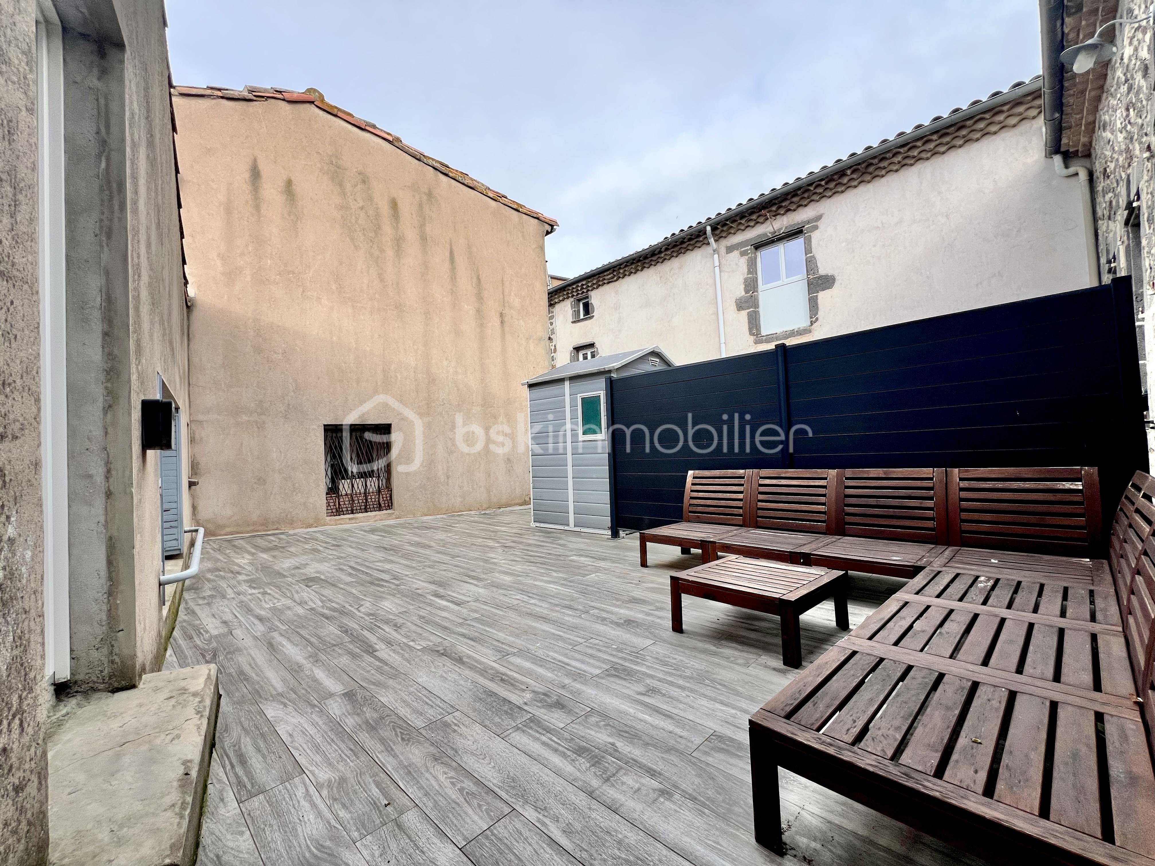 Local d'activités de 1 300 m² - IMG_2039.jpg