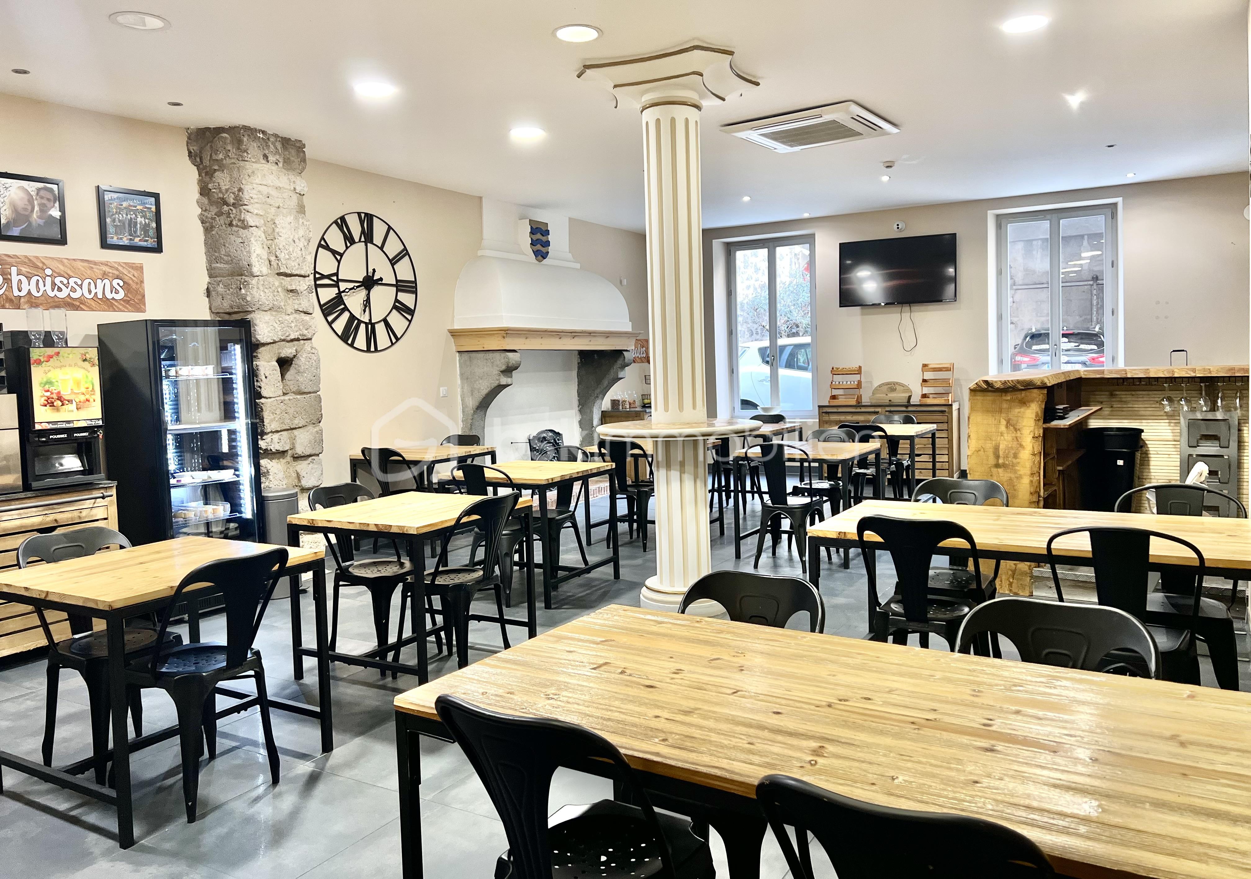 Local d'activités de 1 300 m² - IMG_1957.jpg