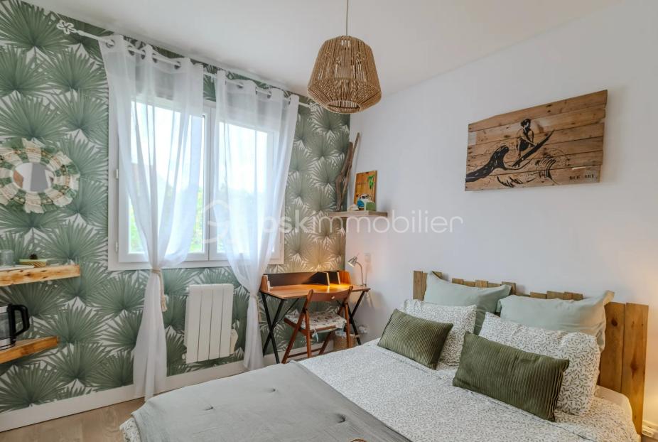 Maison de 125 m² - chbre1 sans lumiere.png