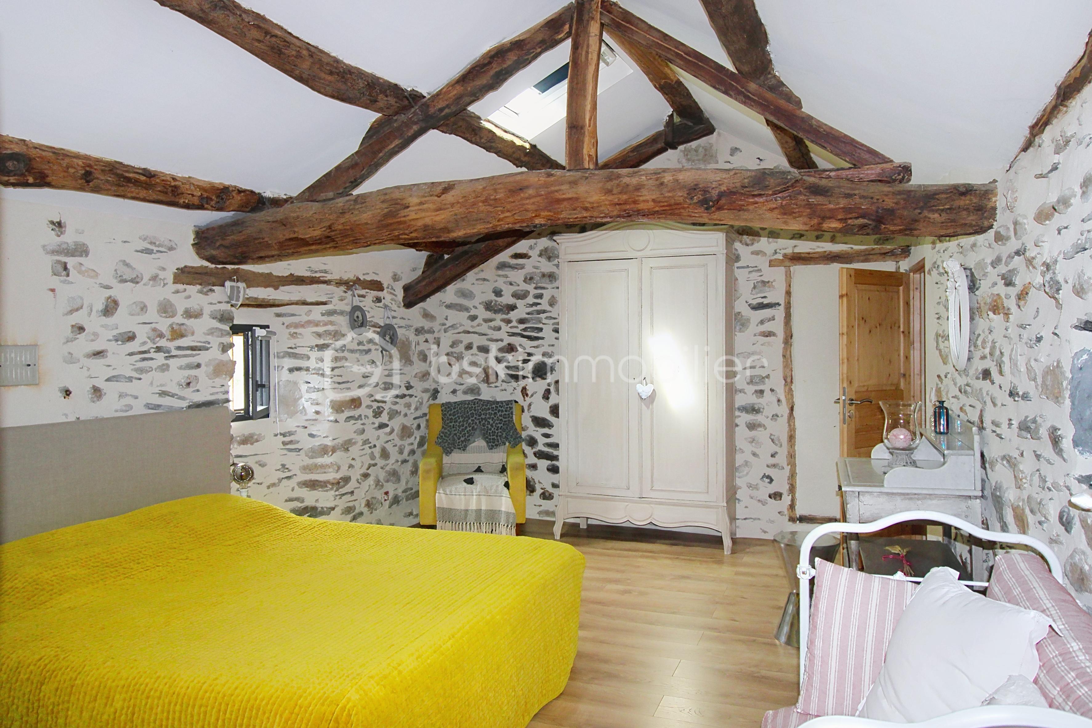 Demeure de 150 m² - demo-tour-10-main-street_00001(12).jpeg