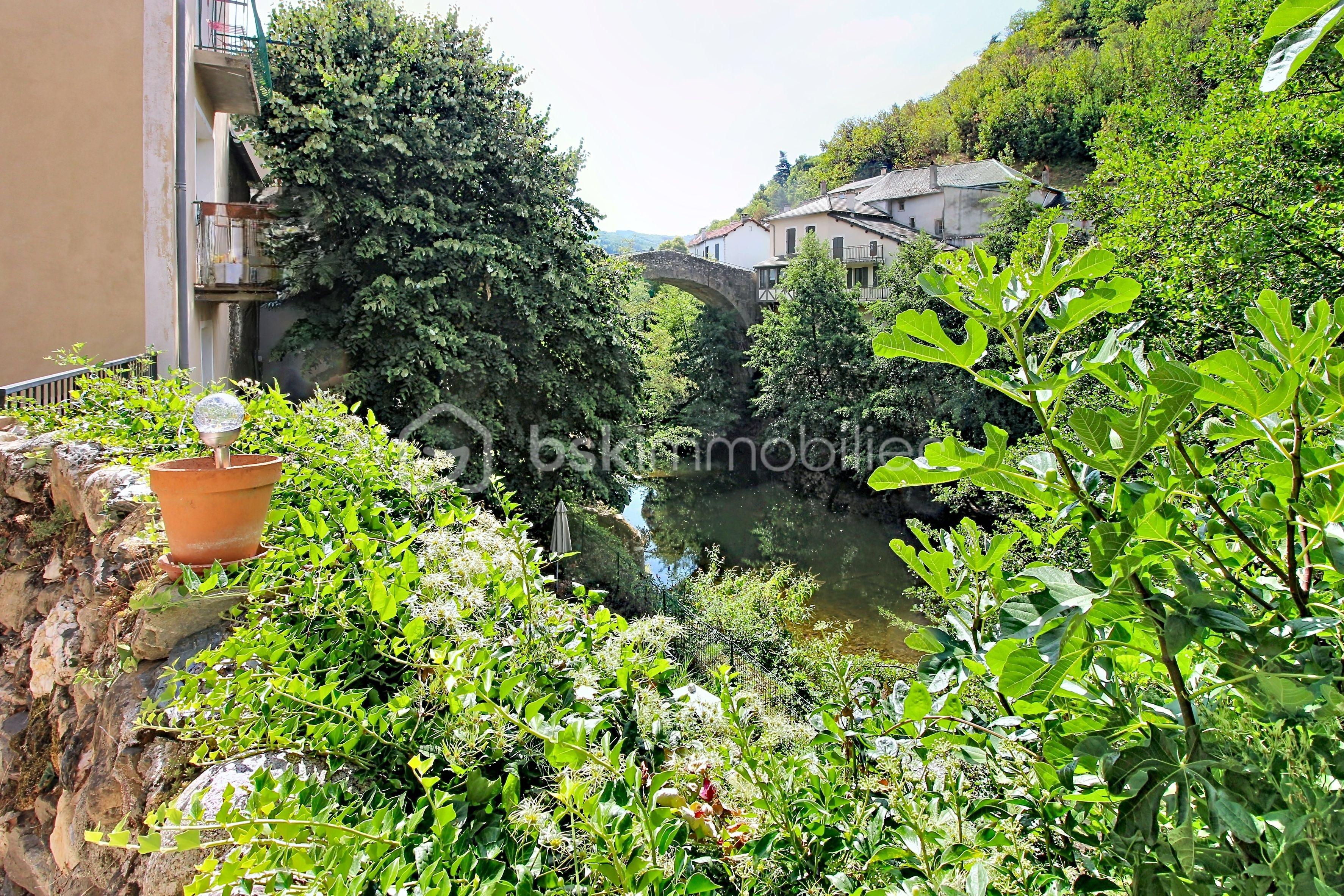 Demeure de 150 m² - demo-tour-10-main-street_00001.jpg