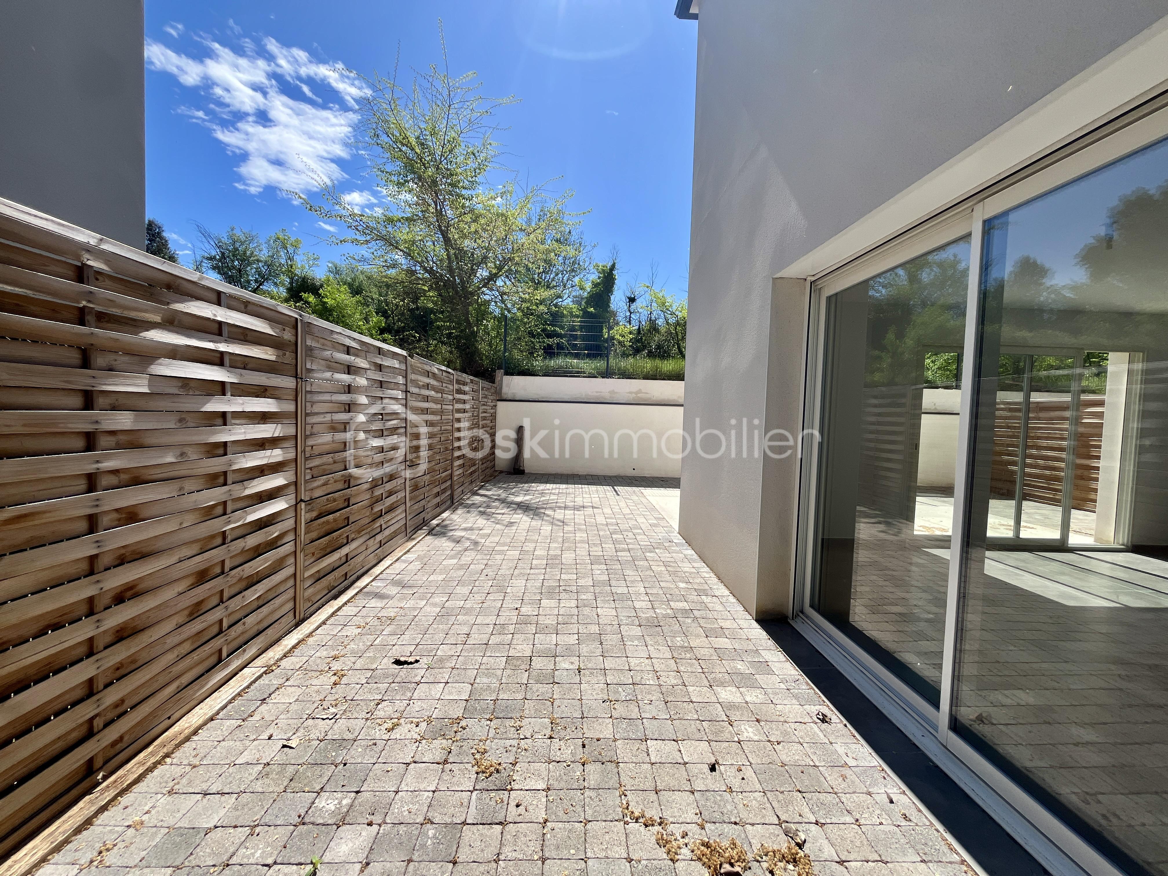 Maison de 100 m² - DJI_20250417_115738_100.jpg