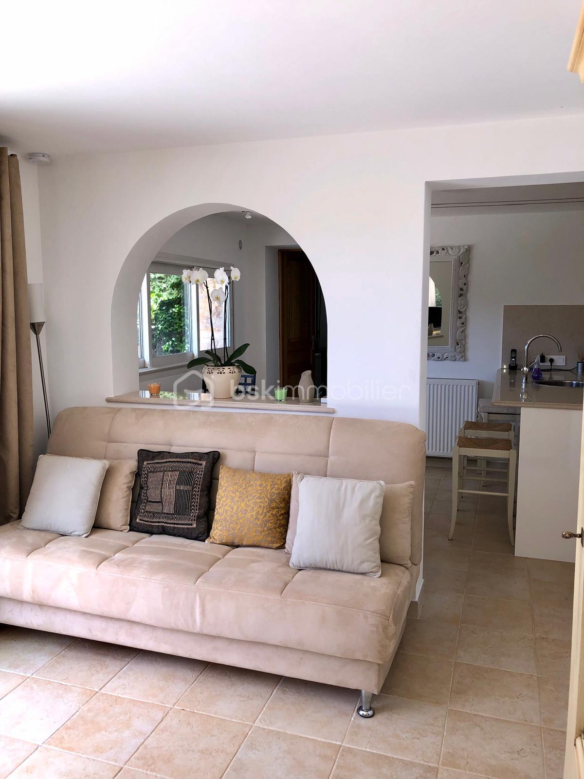 Maison de 178 m² - WhatsApp Image 2025-09-03 à 10.31.31_6cf777d4.jpg
