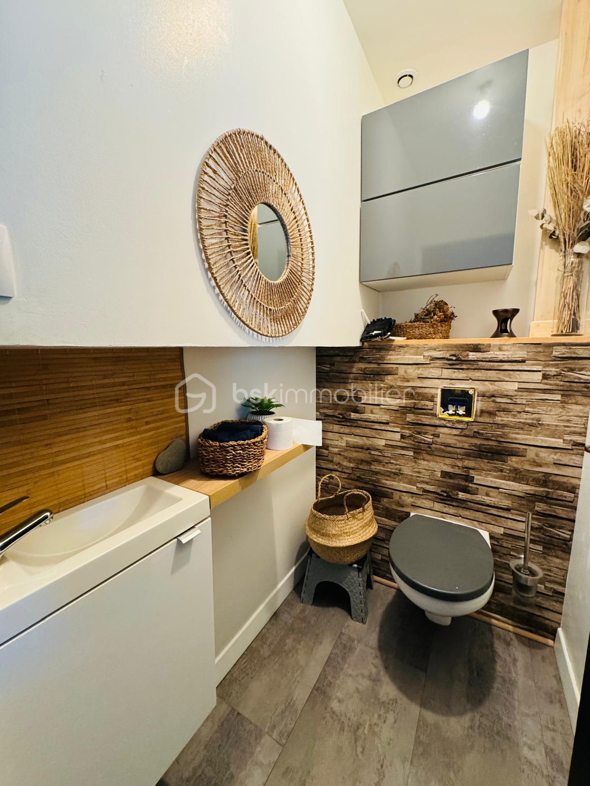 Maison de 150 m² - WC.jpeg