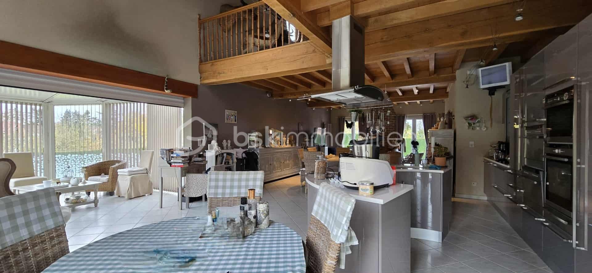 Maison d architecte de 221 m² - Unknown-2.jpg