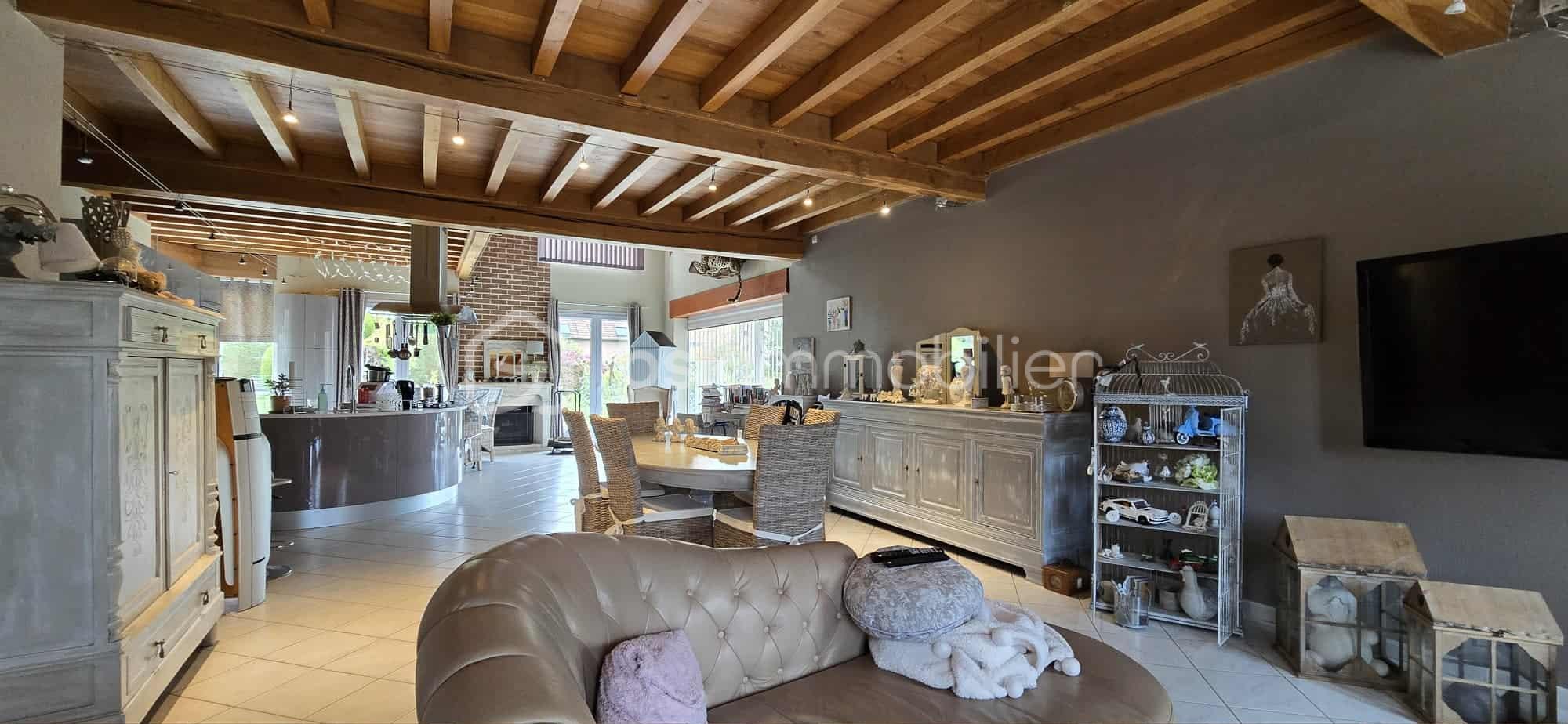 Maison d architecte de 221 m² - Unknown.jpg