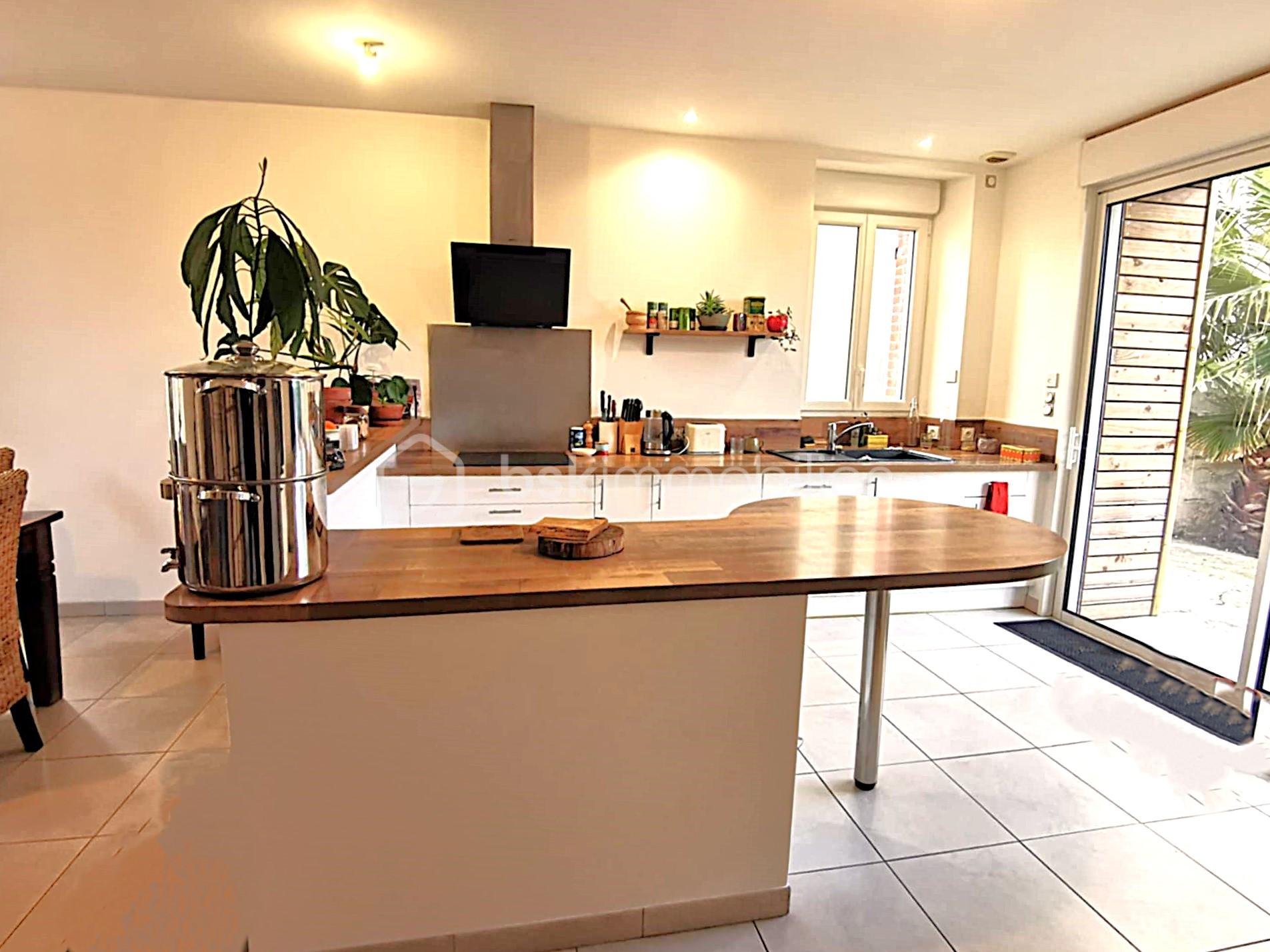 Maison de 145 m² - 02ecf1a8-f7c6-4cf5-9f78-1f31e1118049 R.jpg