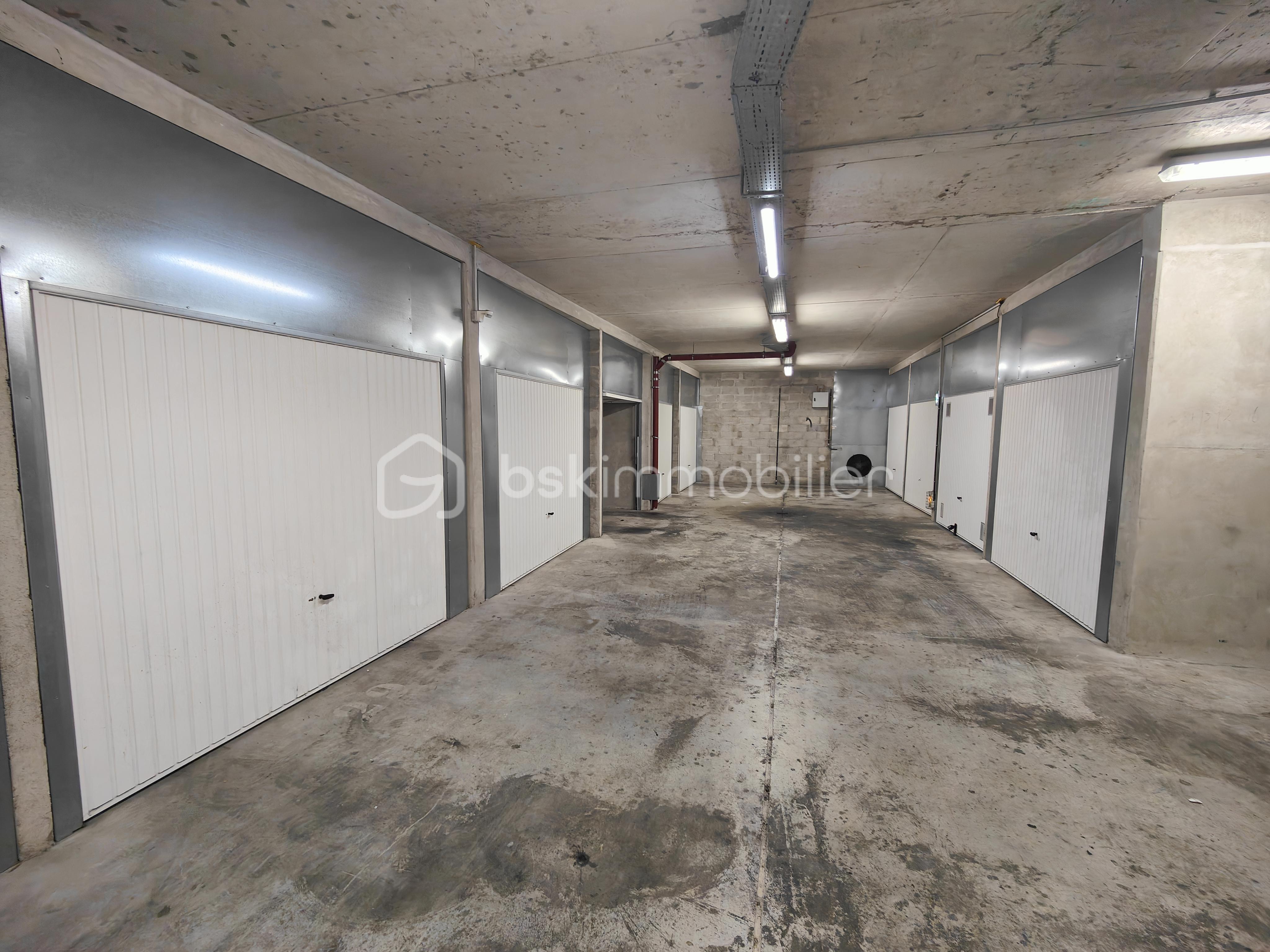 Parking de 20,50 m² - IMG20250704095846.jpg