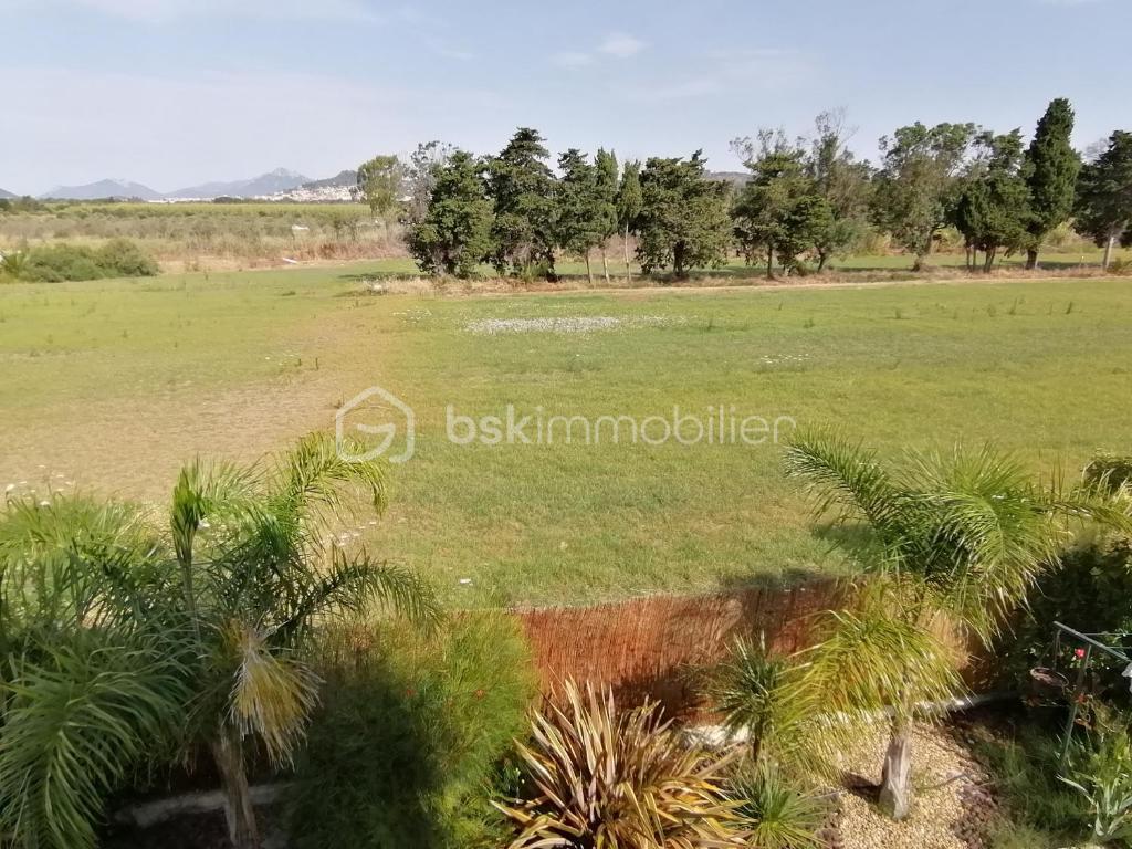 Maison de 82 m² - VUE DU SALON.jpg