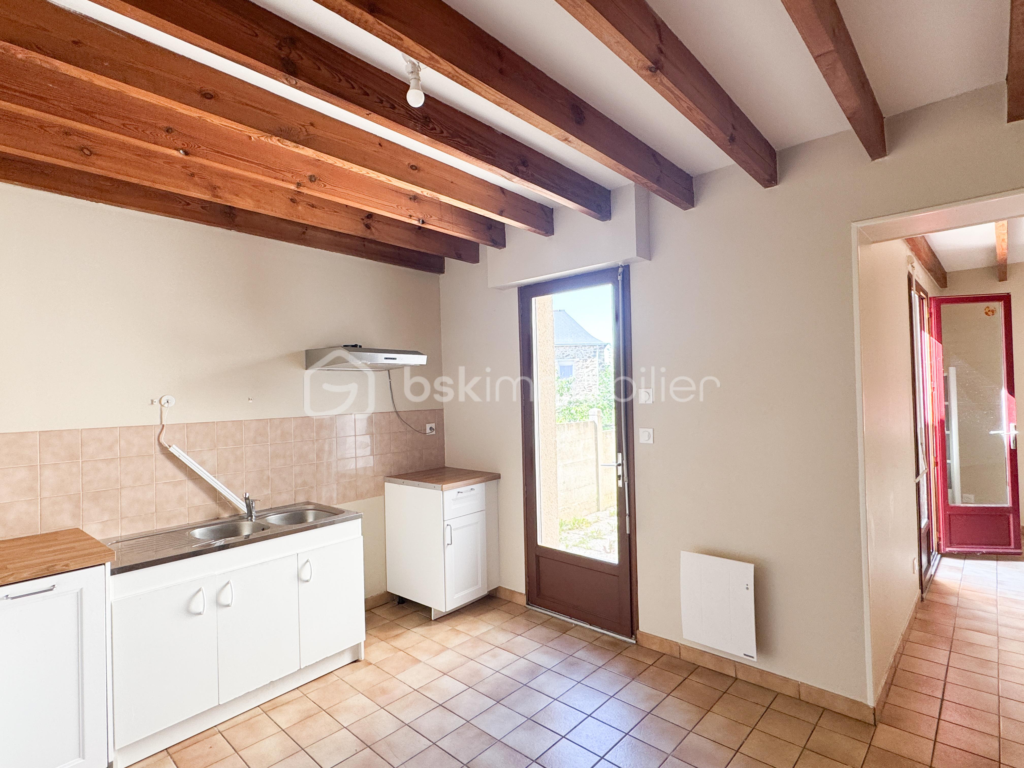 Maison de 92 m² - RAIMBAULT Maison rue des EcolesIMG_0558.JPG
