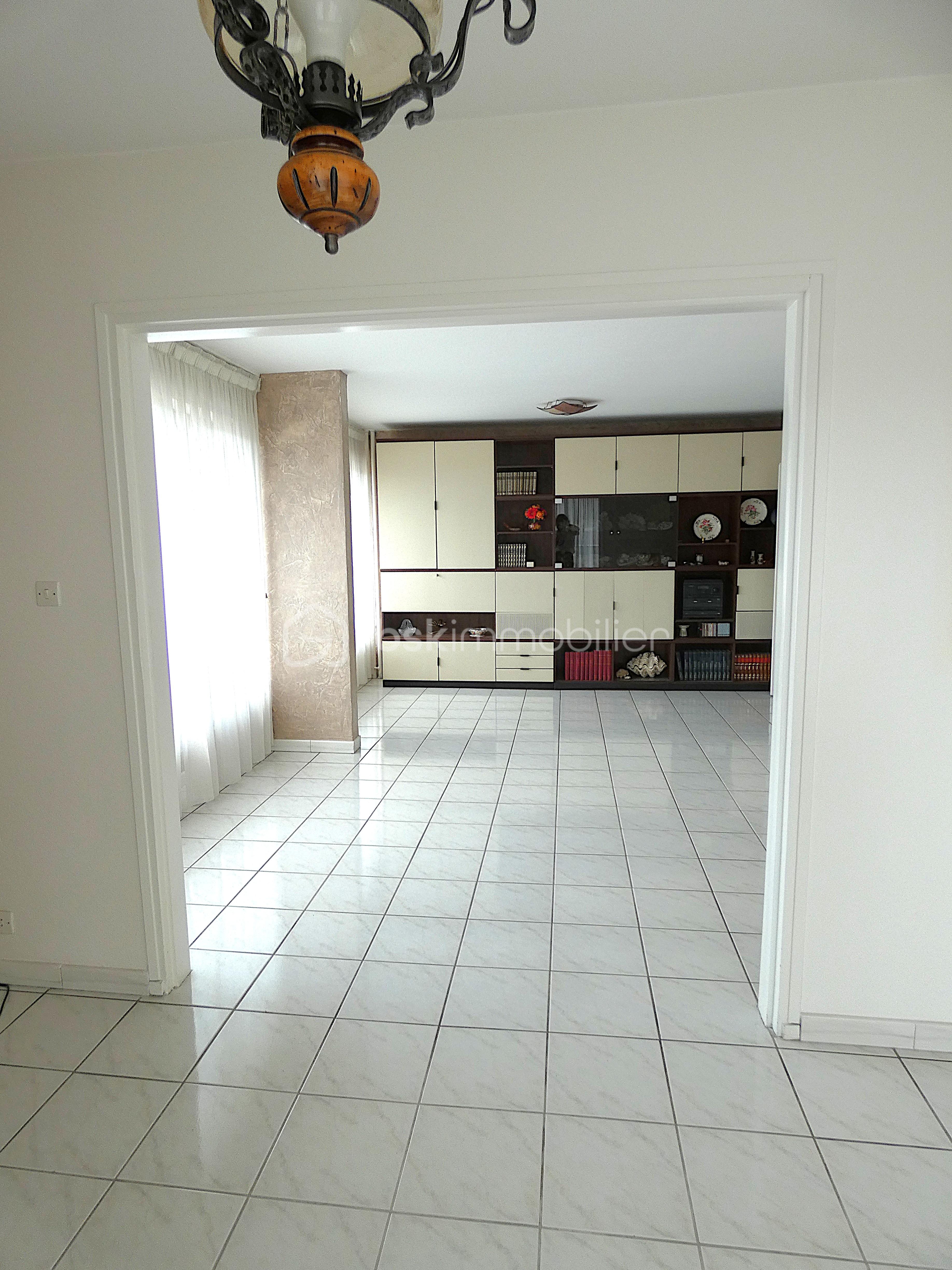 Appartement de 110,48 m² - P1150933.JPG