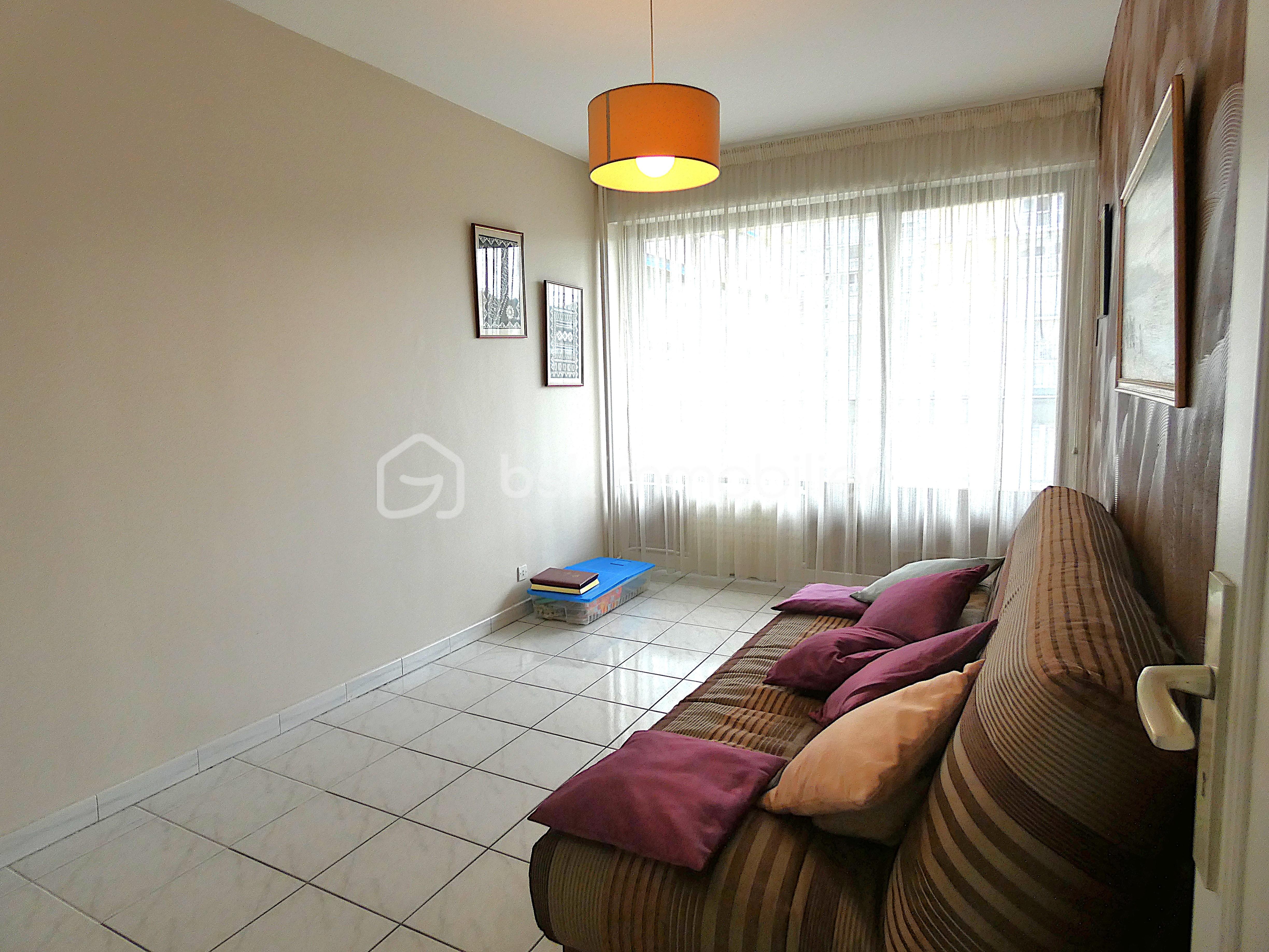 Appartement de 110,48 m² - P1150999.JPG