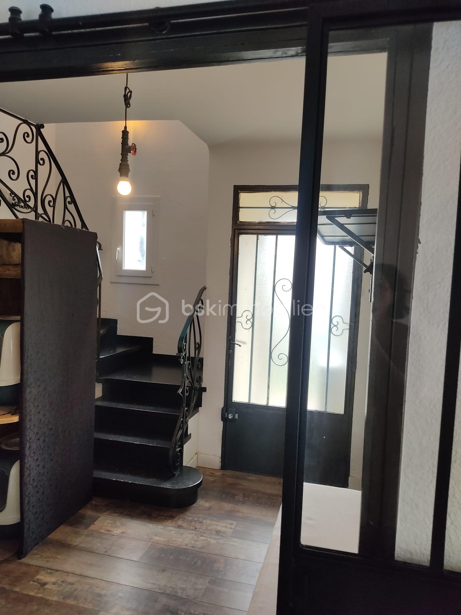 Villa de 100 m² - IMG-20250410-WA0036.jpg