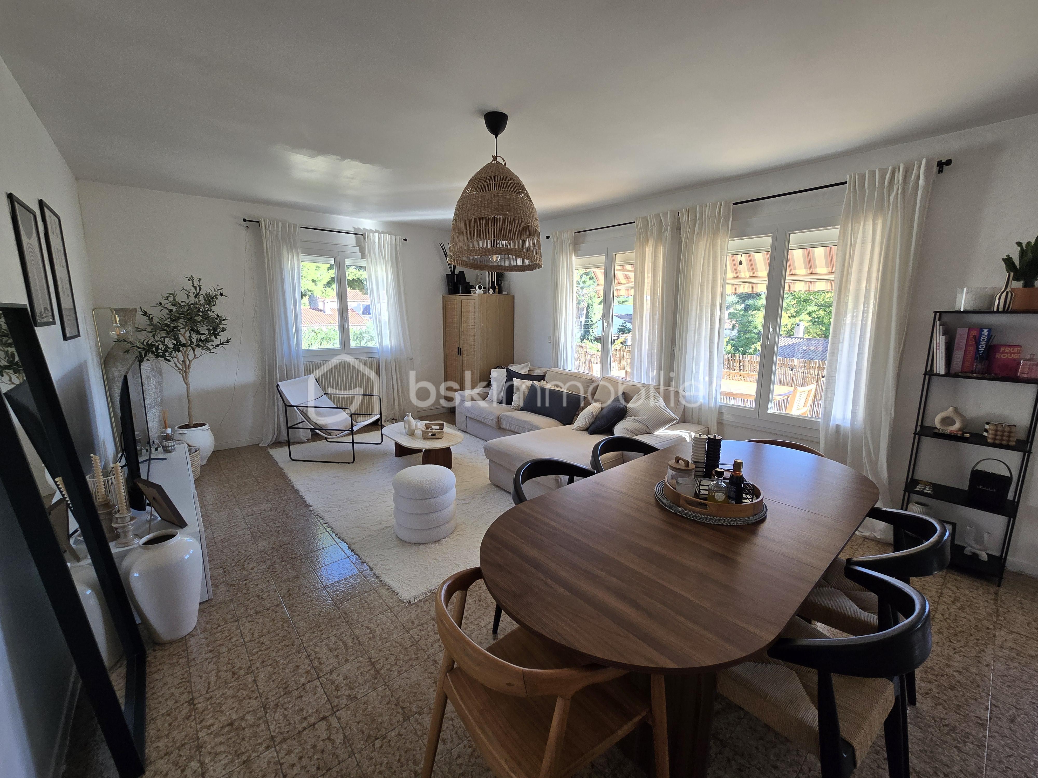 Maison provencale de 135 m² - 1GH20251103_144753.jpg