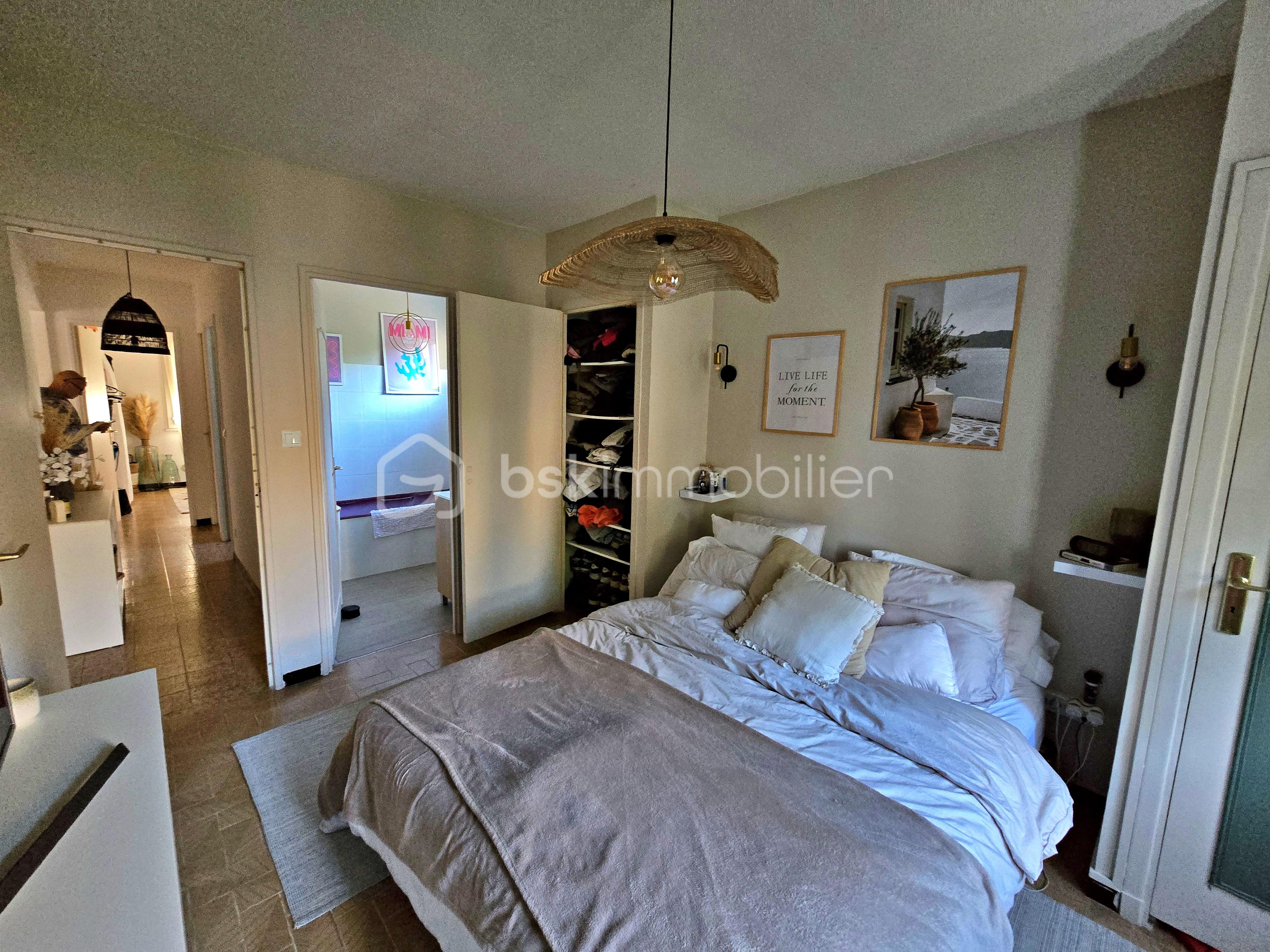 Maison provencale de 135 m² - 1I20251024_171507.jpg