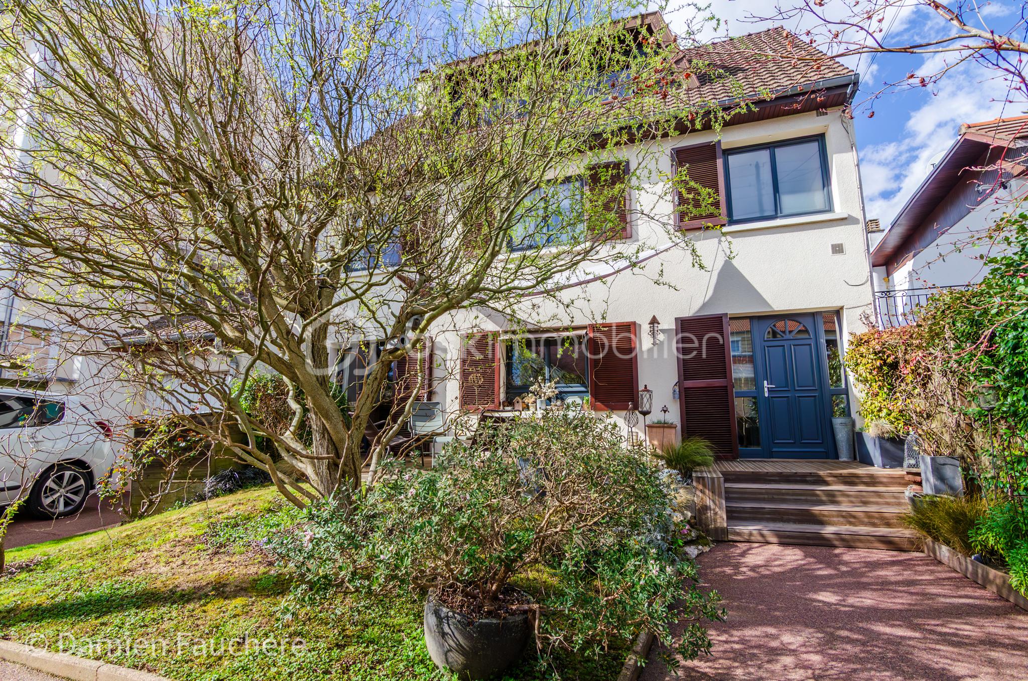 Maison 7 pièces 150 m² · à Yerres · 150 m² · 549 000 €