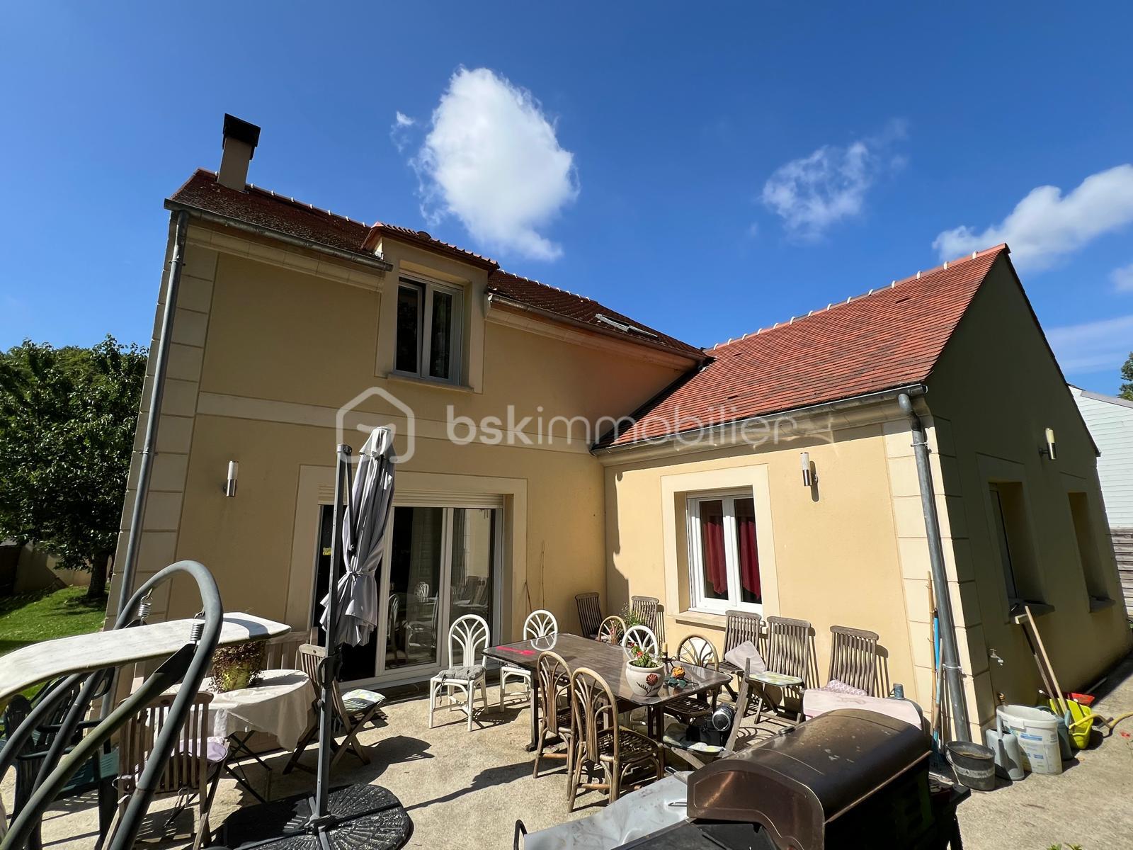 Maison de 142 m² - IMG-20250728-WA0013.jpg