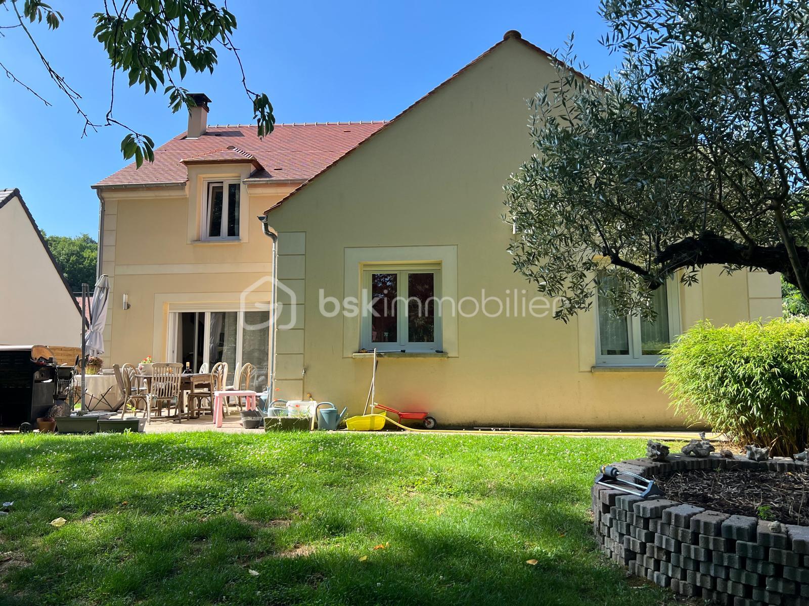 Maison de 142 m² - IMG-20250728-WA0009.jpg