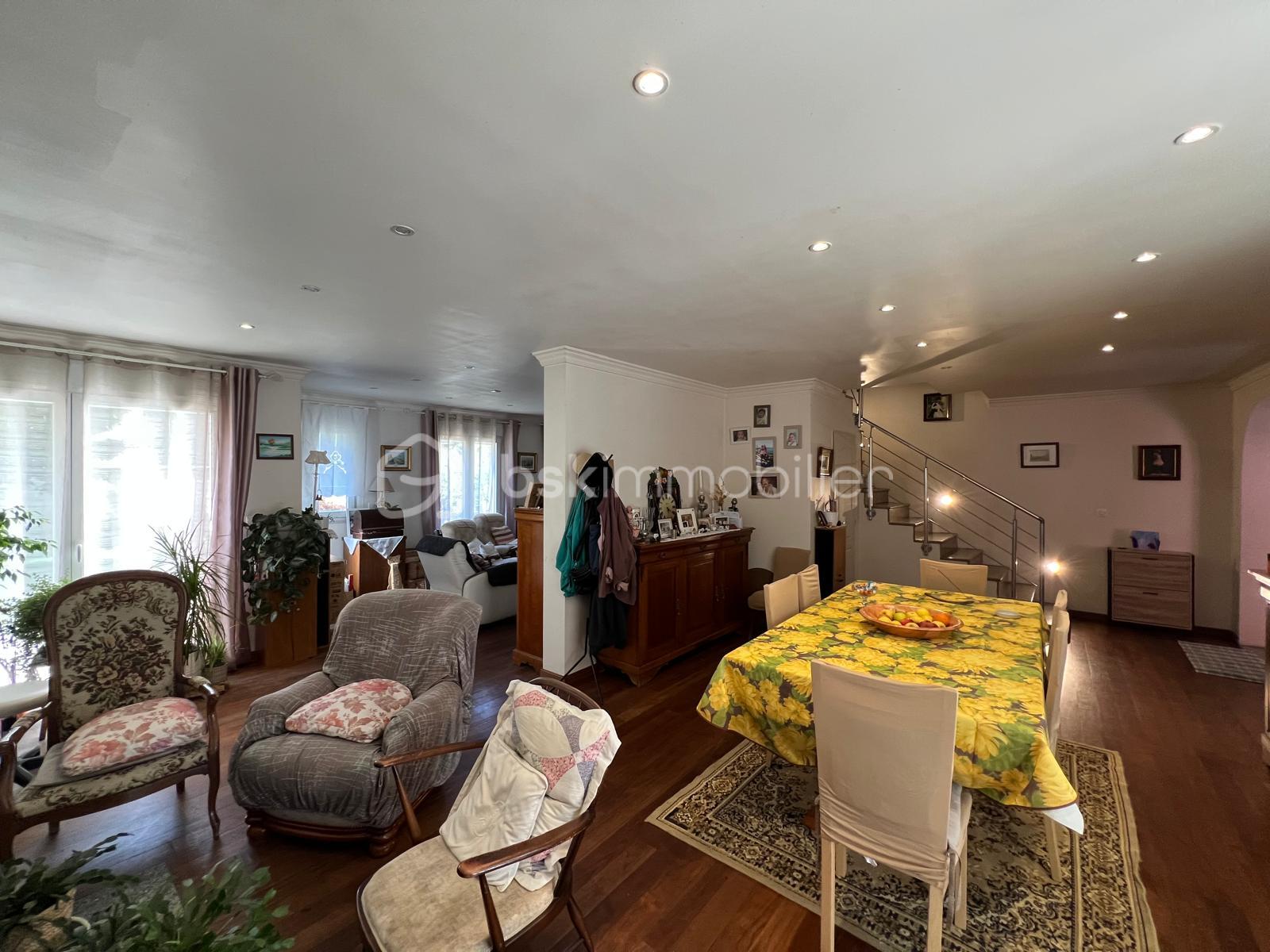 Maison de 142 m² - IMG-20250728-WA0028.jpg